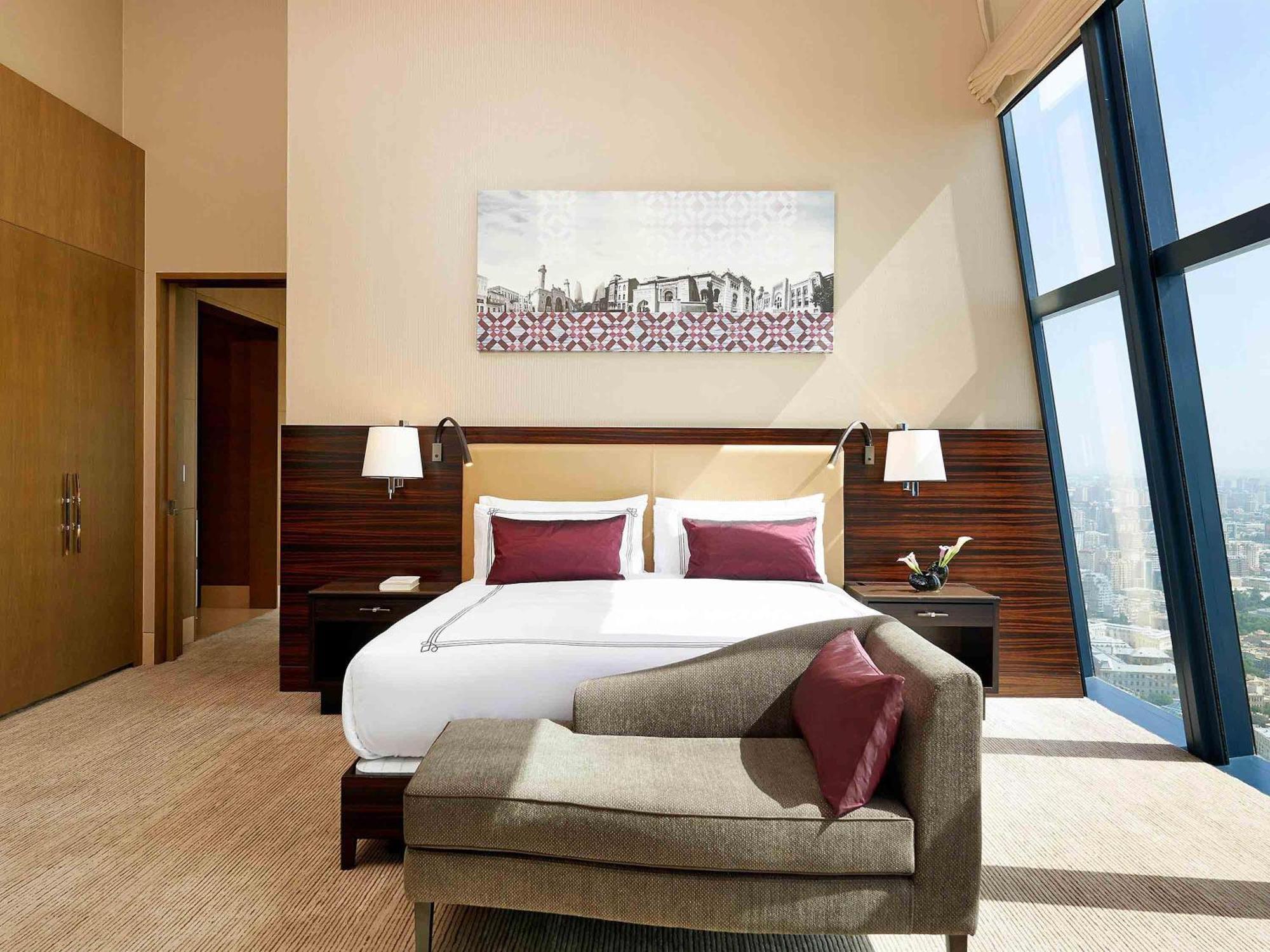 Hébergement Lit King-Size Fairmont Or - Vue sur Ville