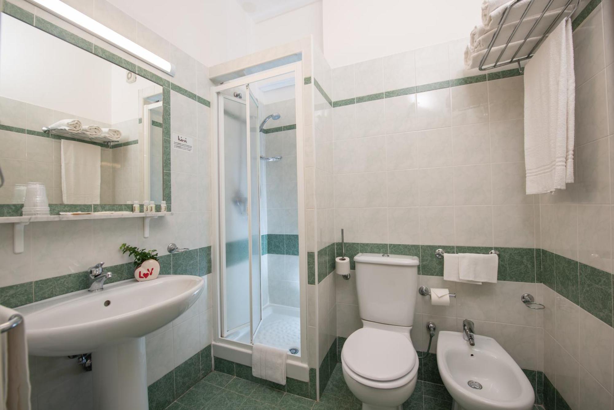 Standard Single Room,1731472321:JPEG