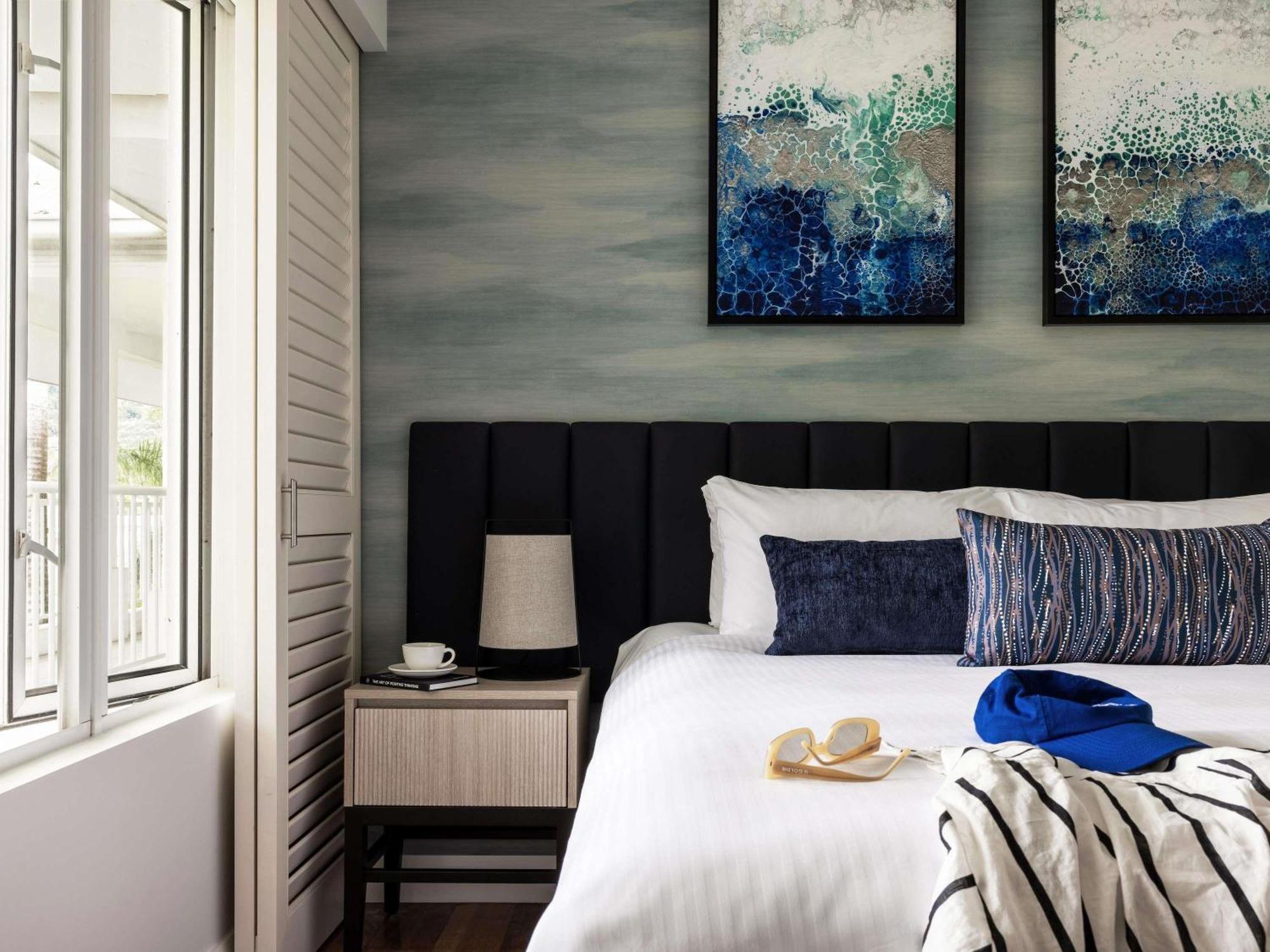 One-Bedroom Garden Penthouse