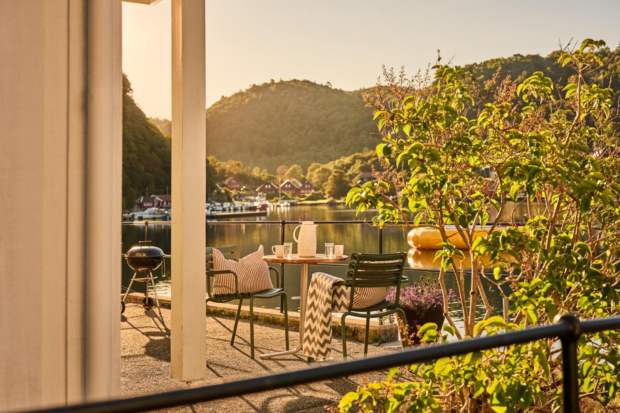 Three-Bedroom House Sea Front