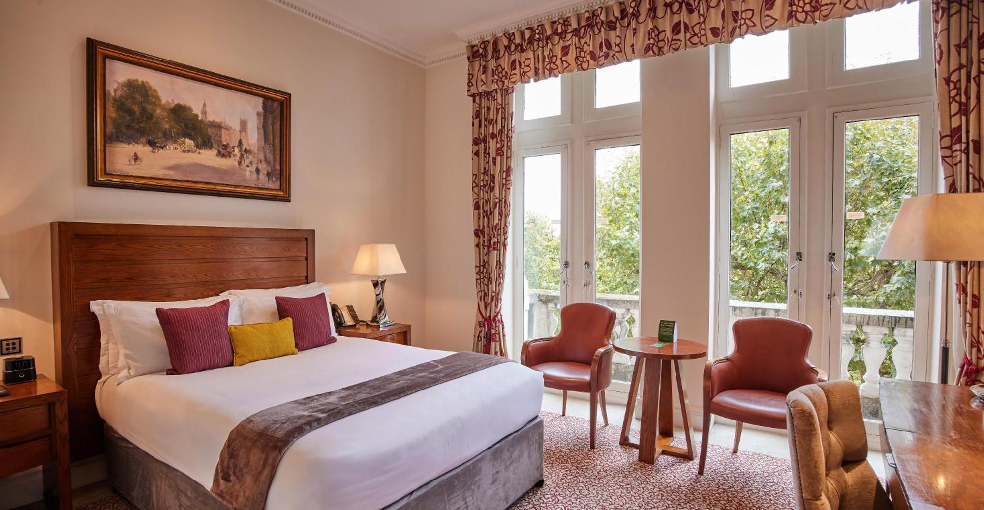 Double Room Garden View