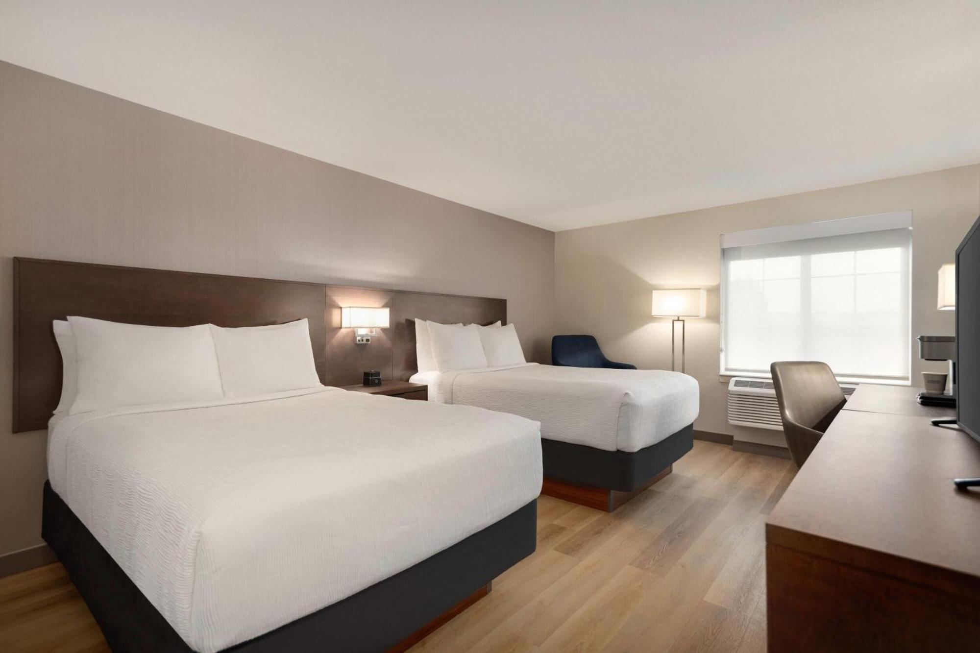 Double Room with Two Double Beds and Courtyard View - Non-Smoking