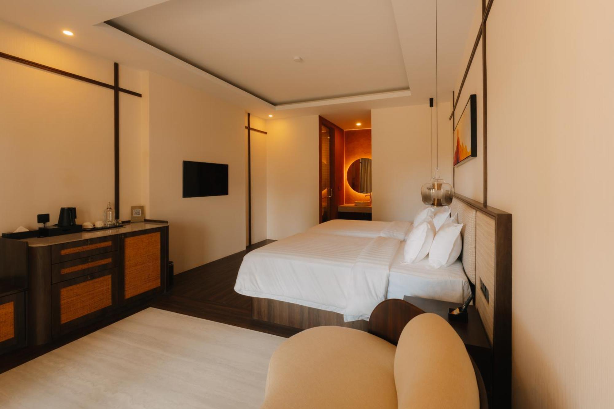Superior Twin Room
