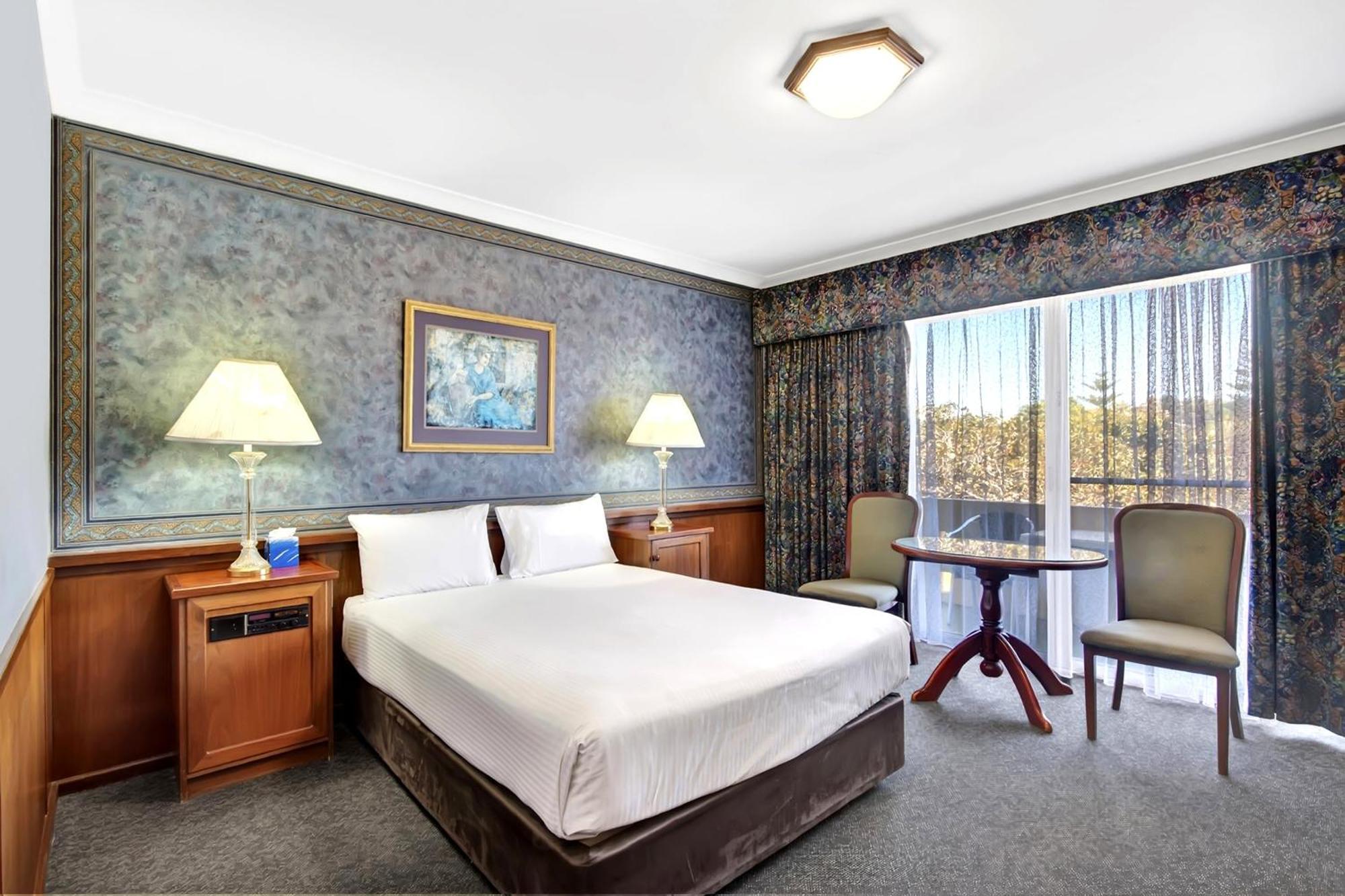 Queen Room