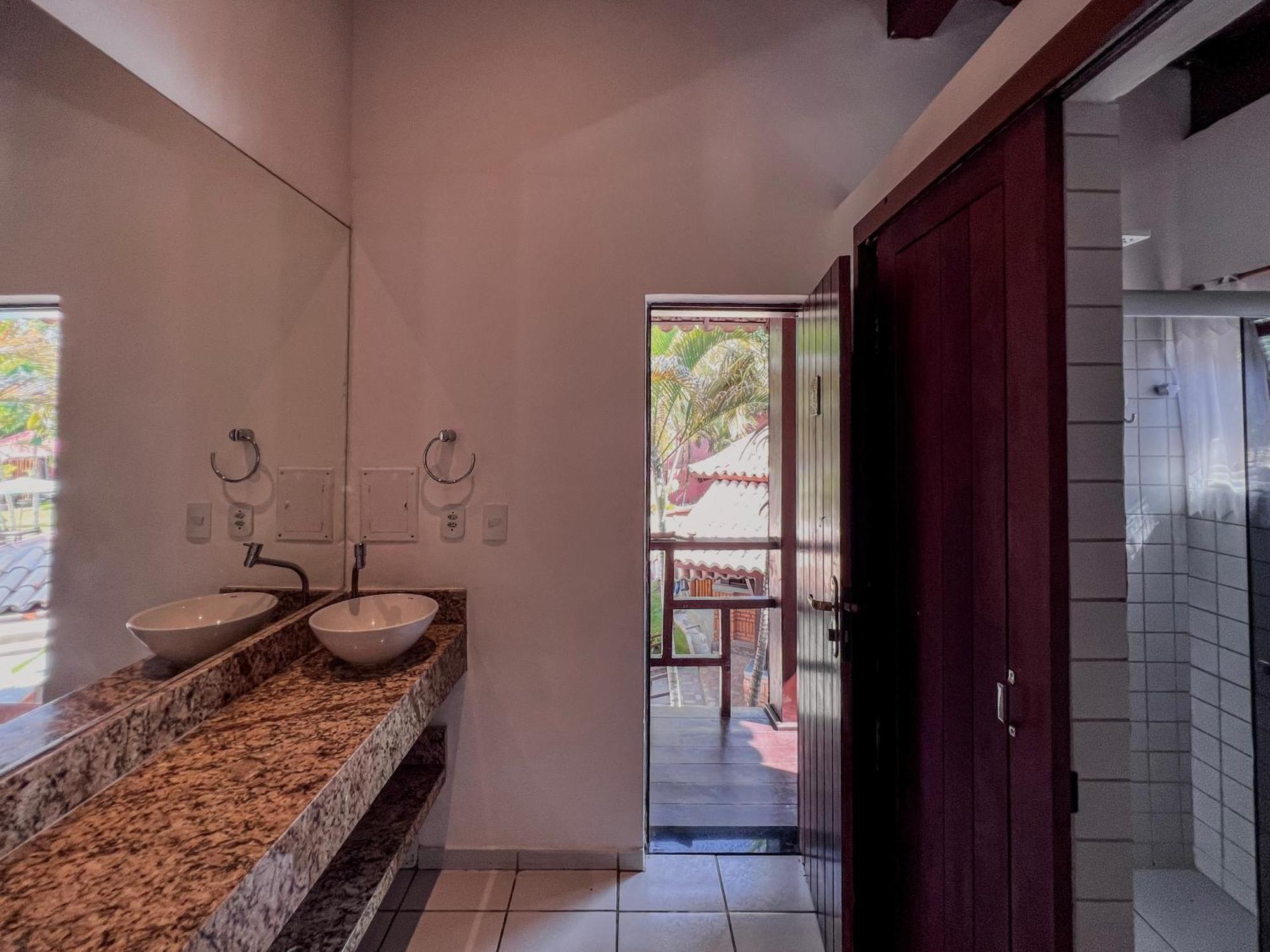 Quarto Duplo Econômico sem Varanda (Criança não Incluída)