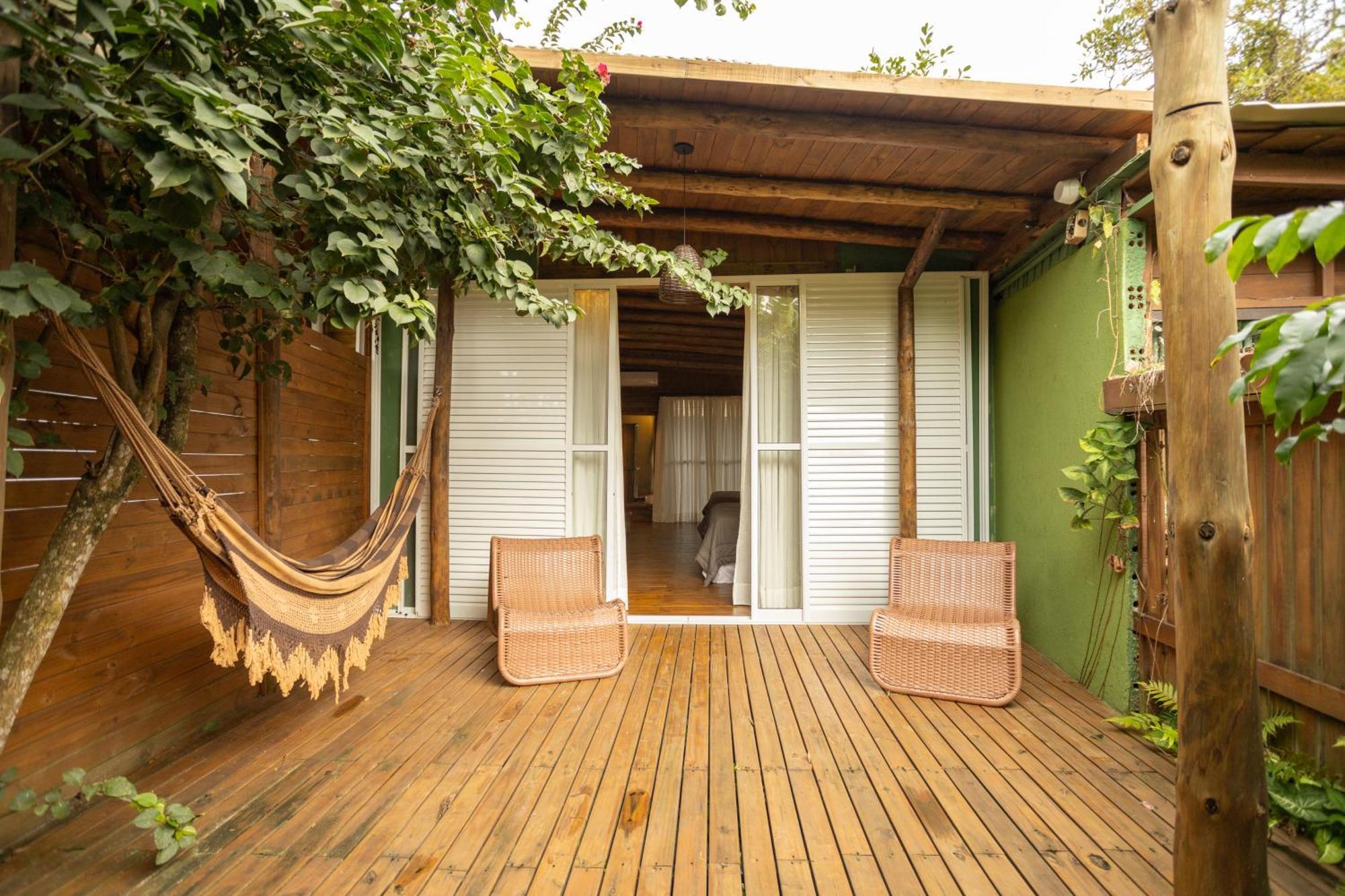Quarto Duplo com Vista do Jardim