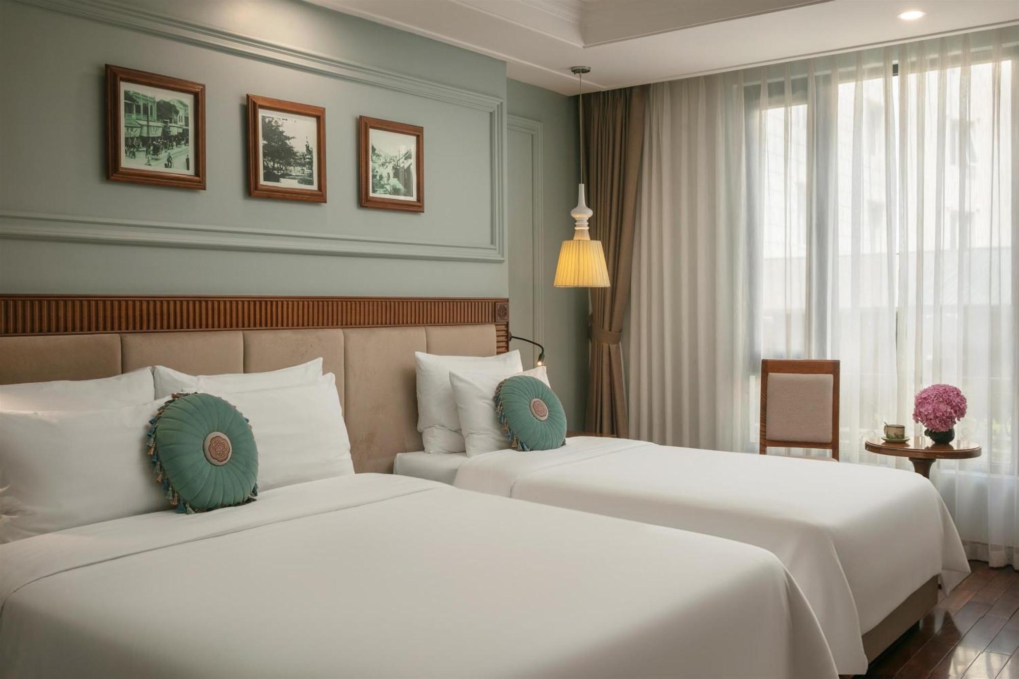 Deluxe City View Room