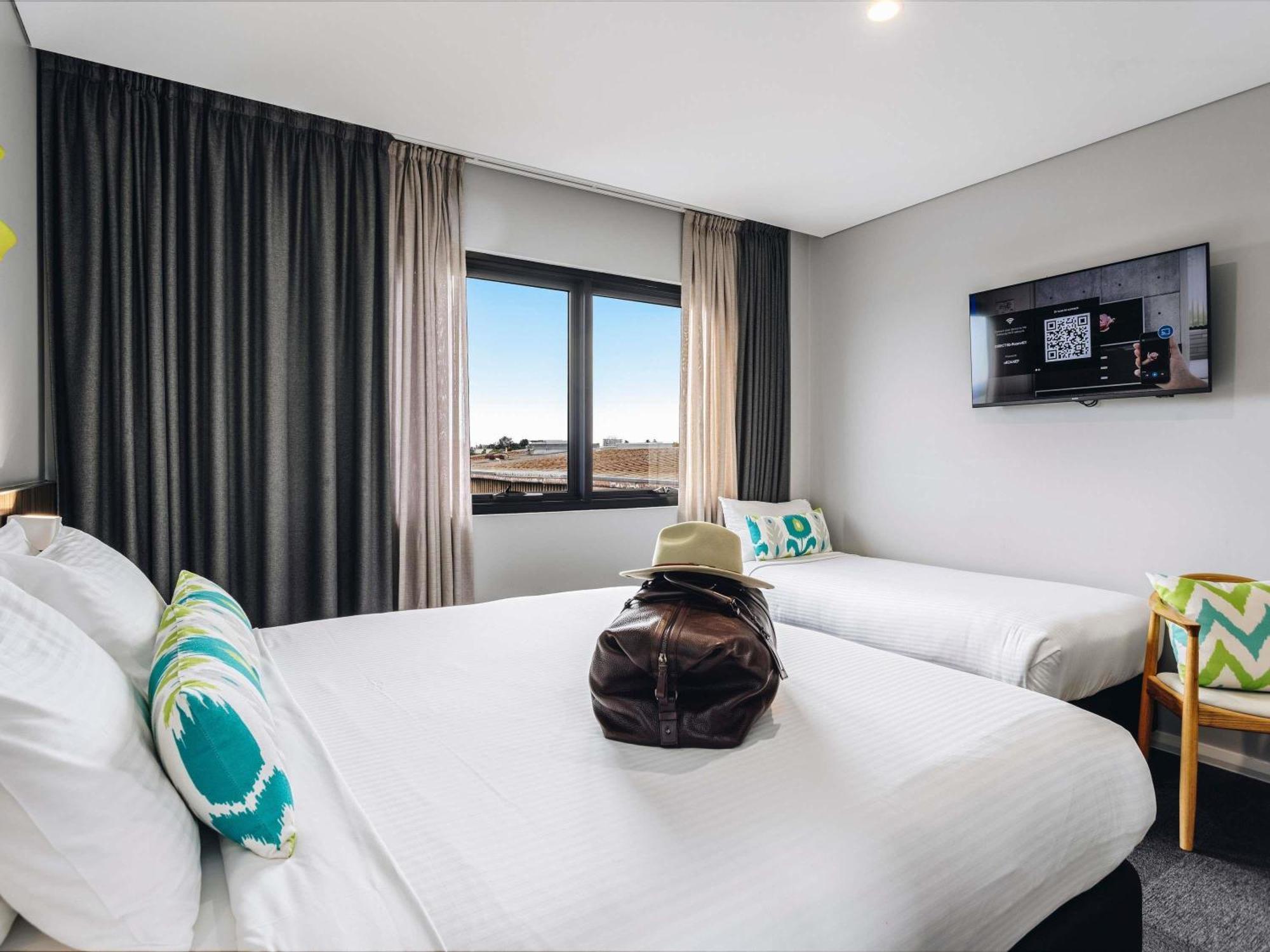 Standard Queen Room - Accessible