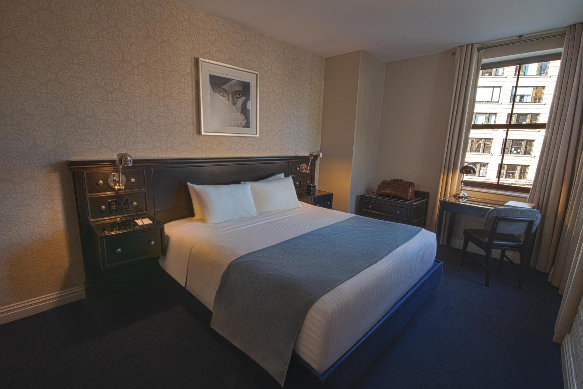 Premium 1 King Bed