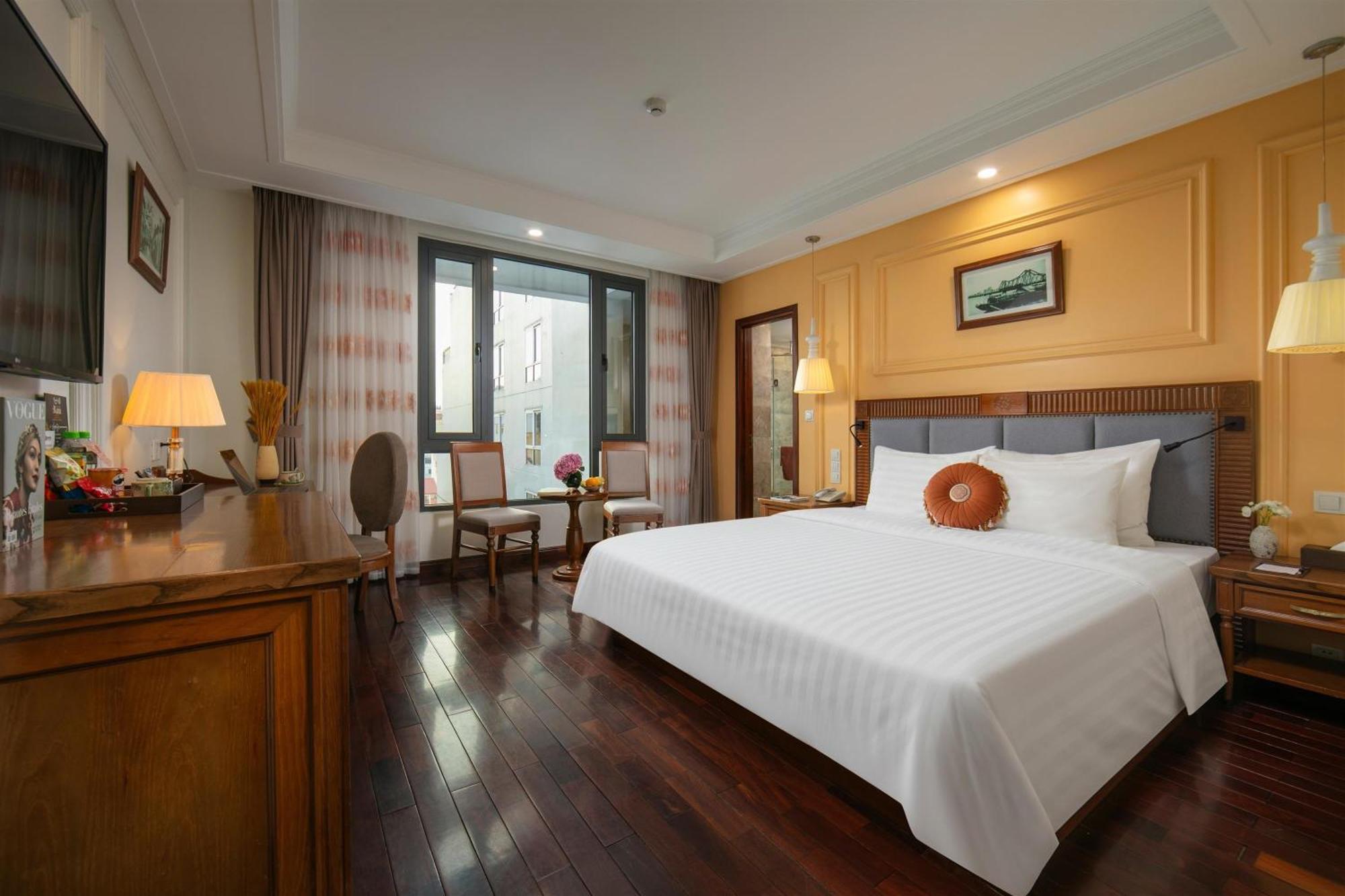 Executive City View Room