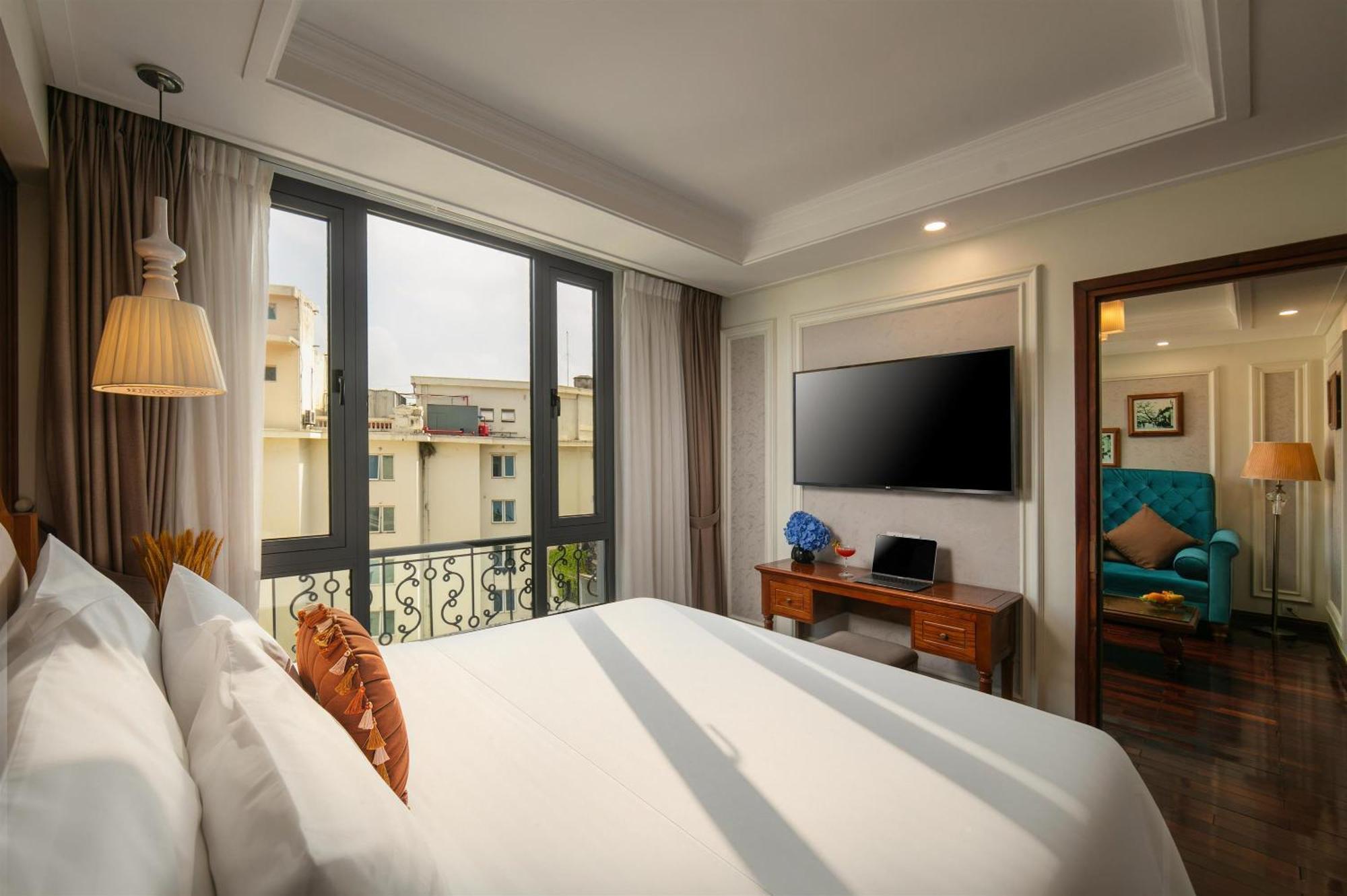 Premier Suite