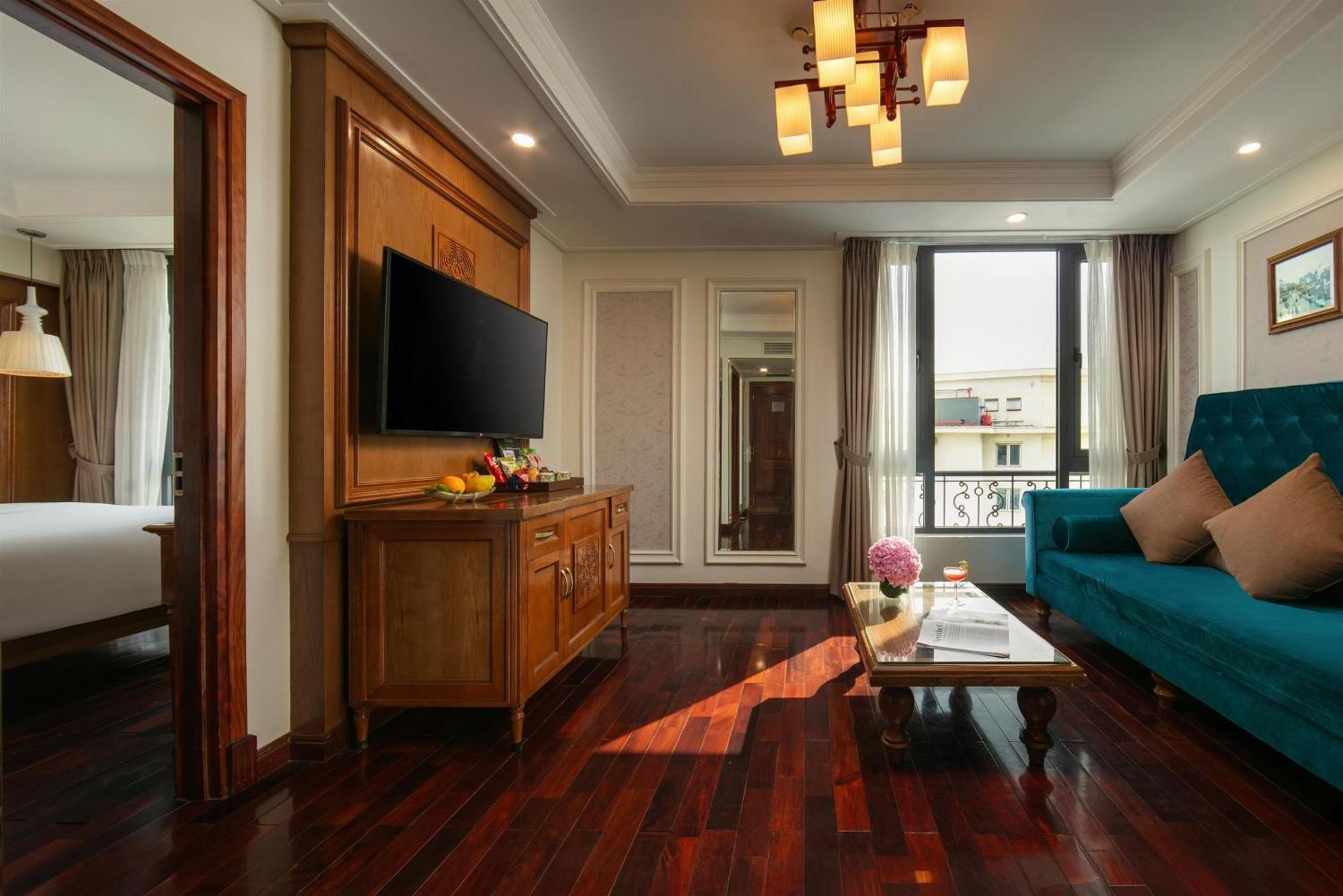 Premier Suite