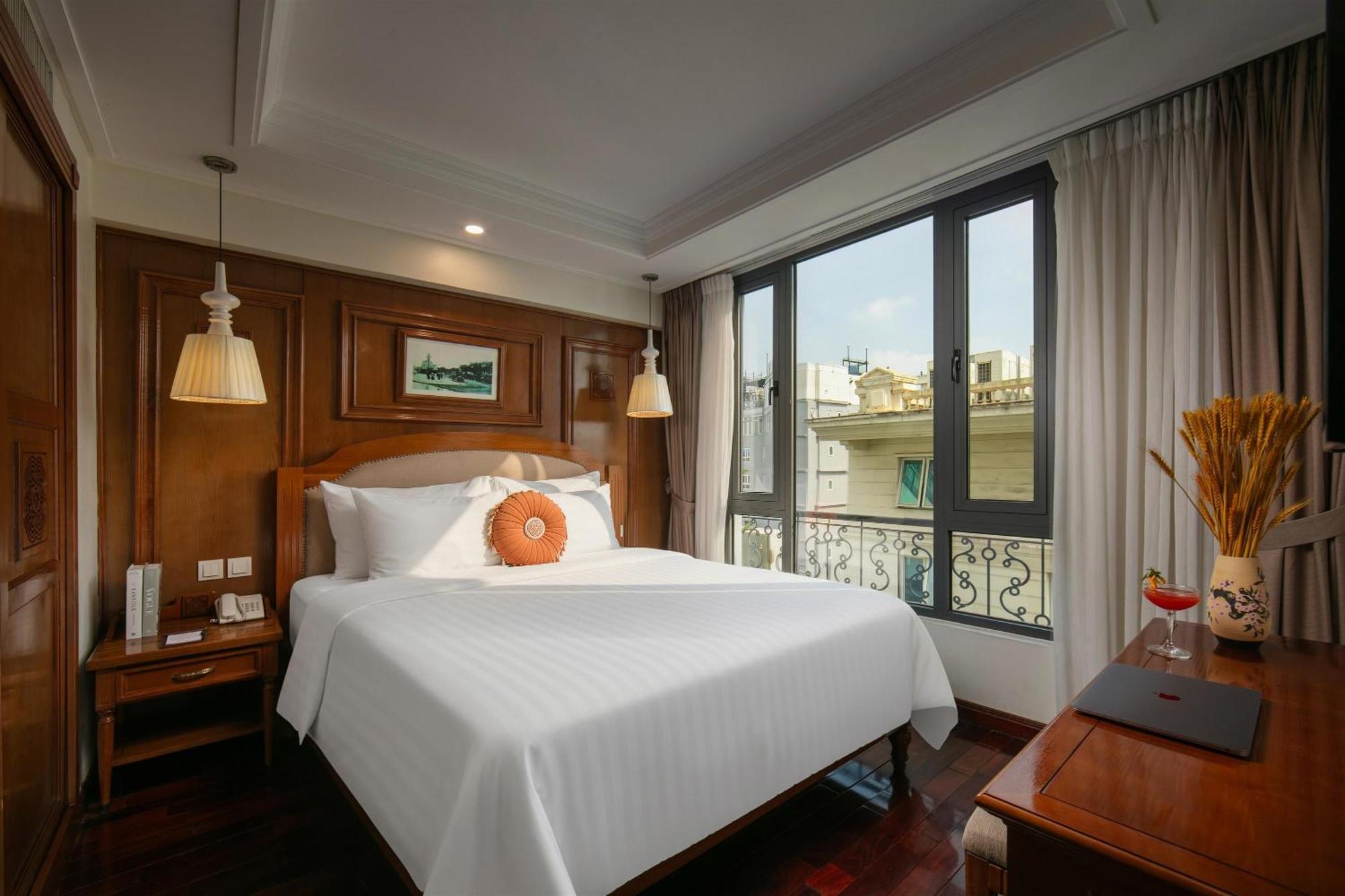 Premier Suite
