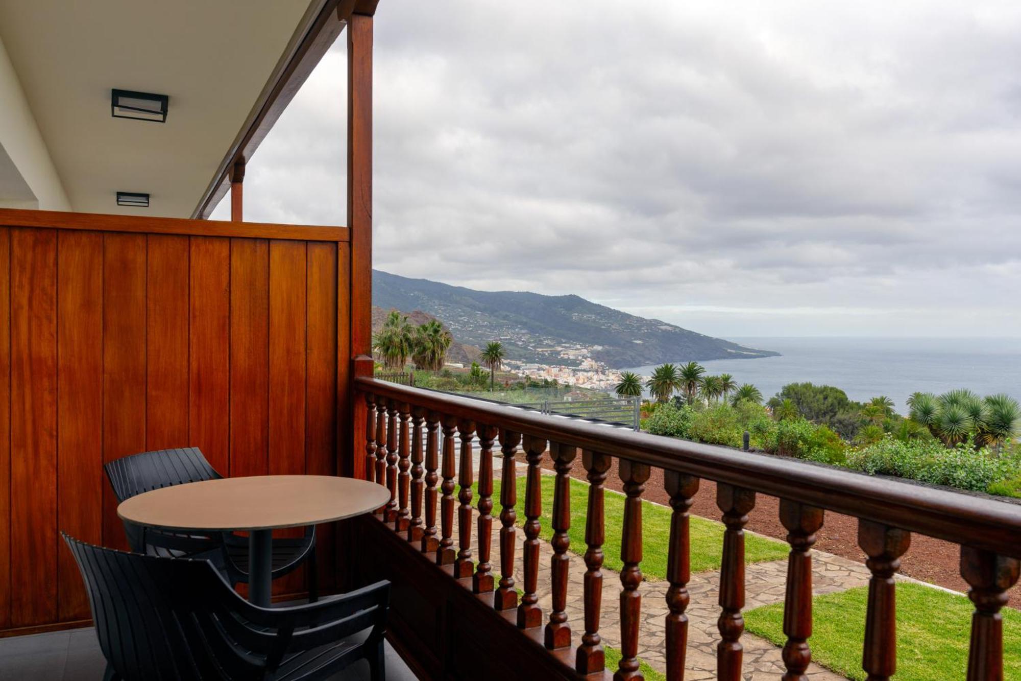 Habitación Doble Superior con vistas al mar