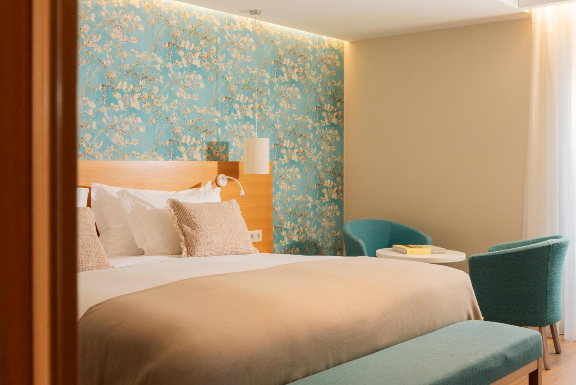 Double Room with Panoramic Pool View,1756500889:JPEG