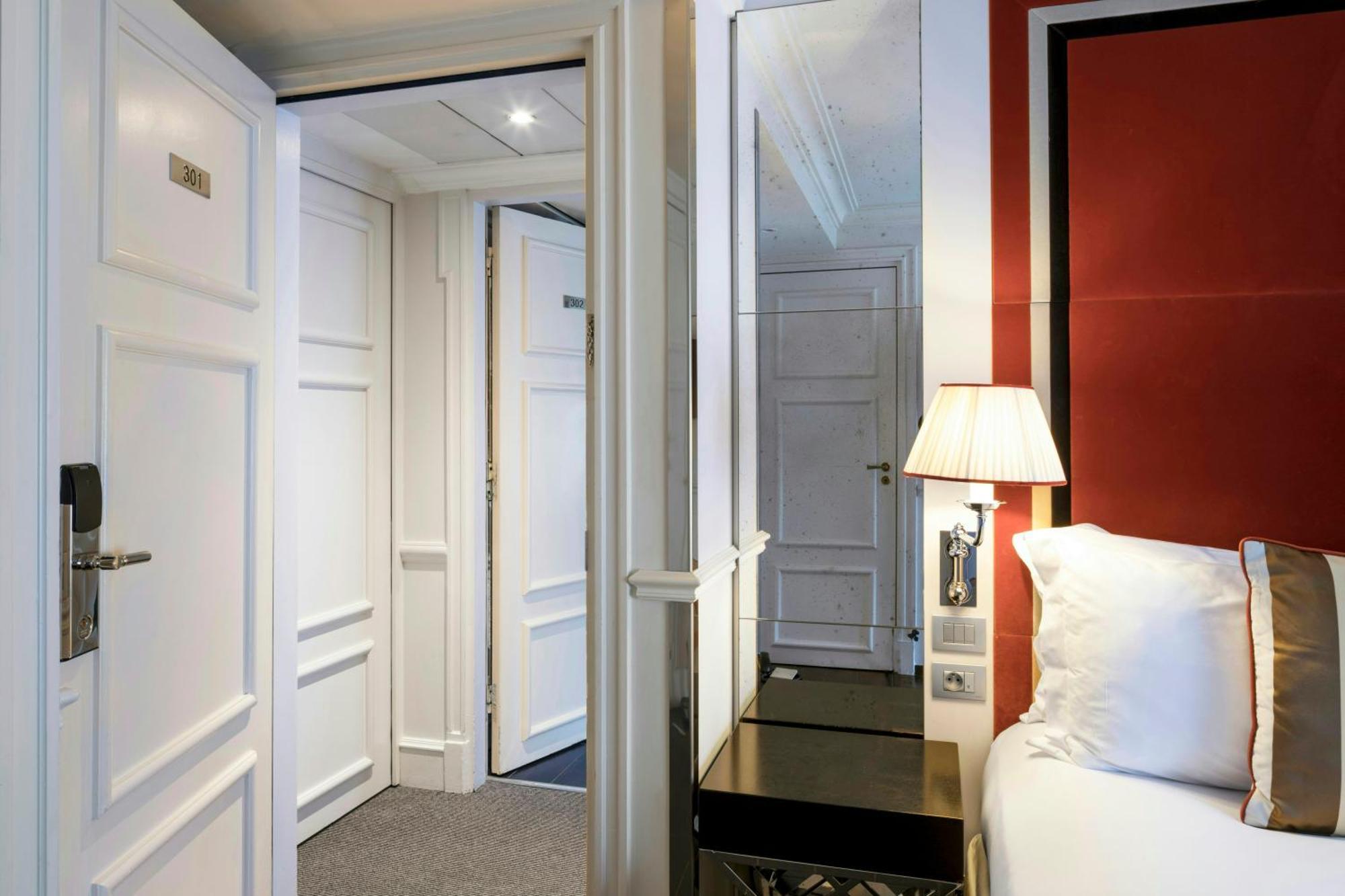 Grand Deluxe Room