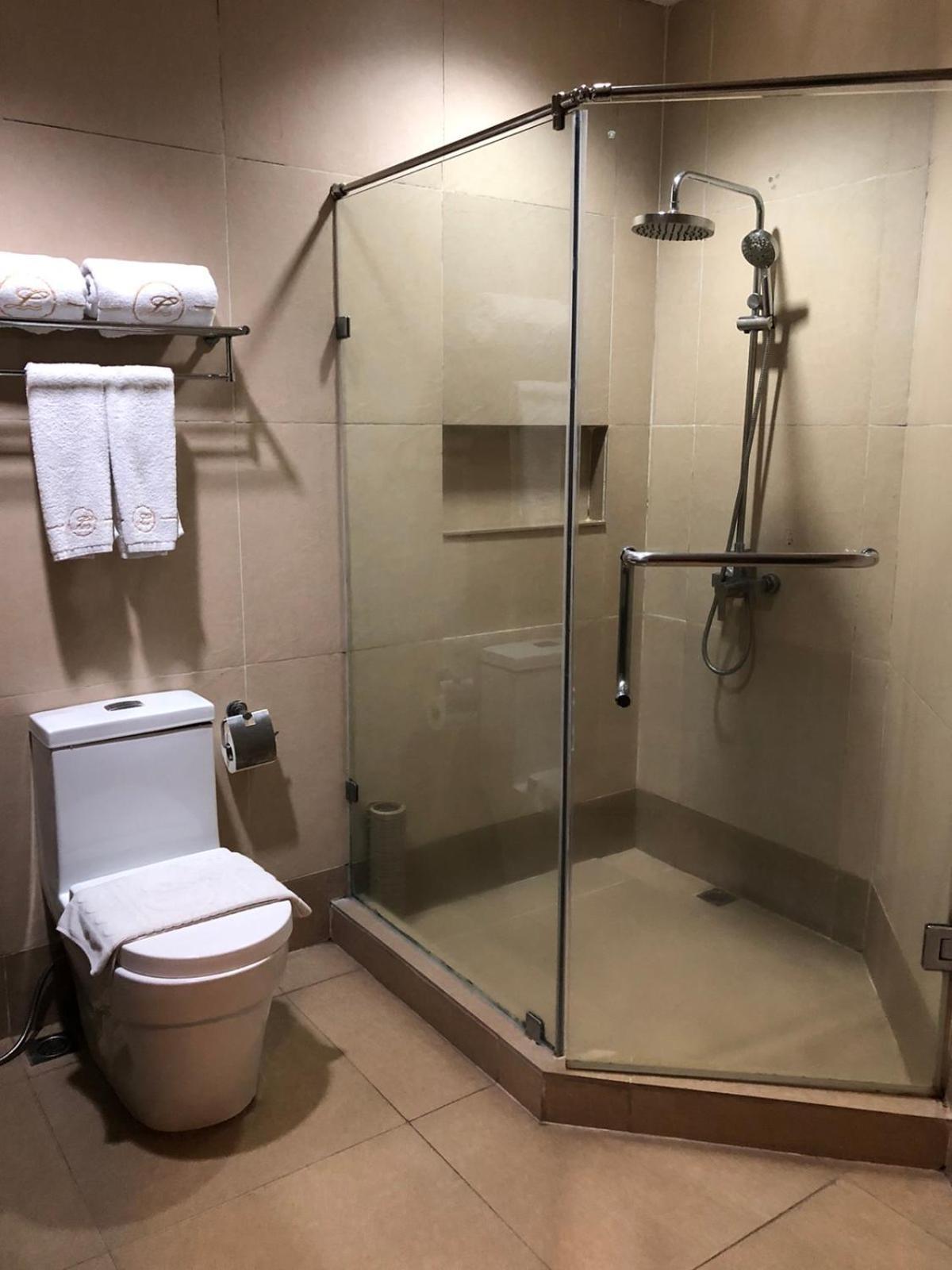 Superior Lake View Room