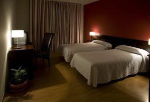 Twin Room,175742229:JPEG