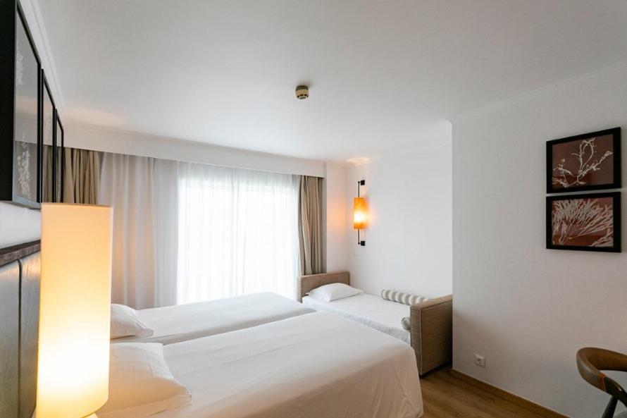 Triple Room,1758281860:JPEG