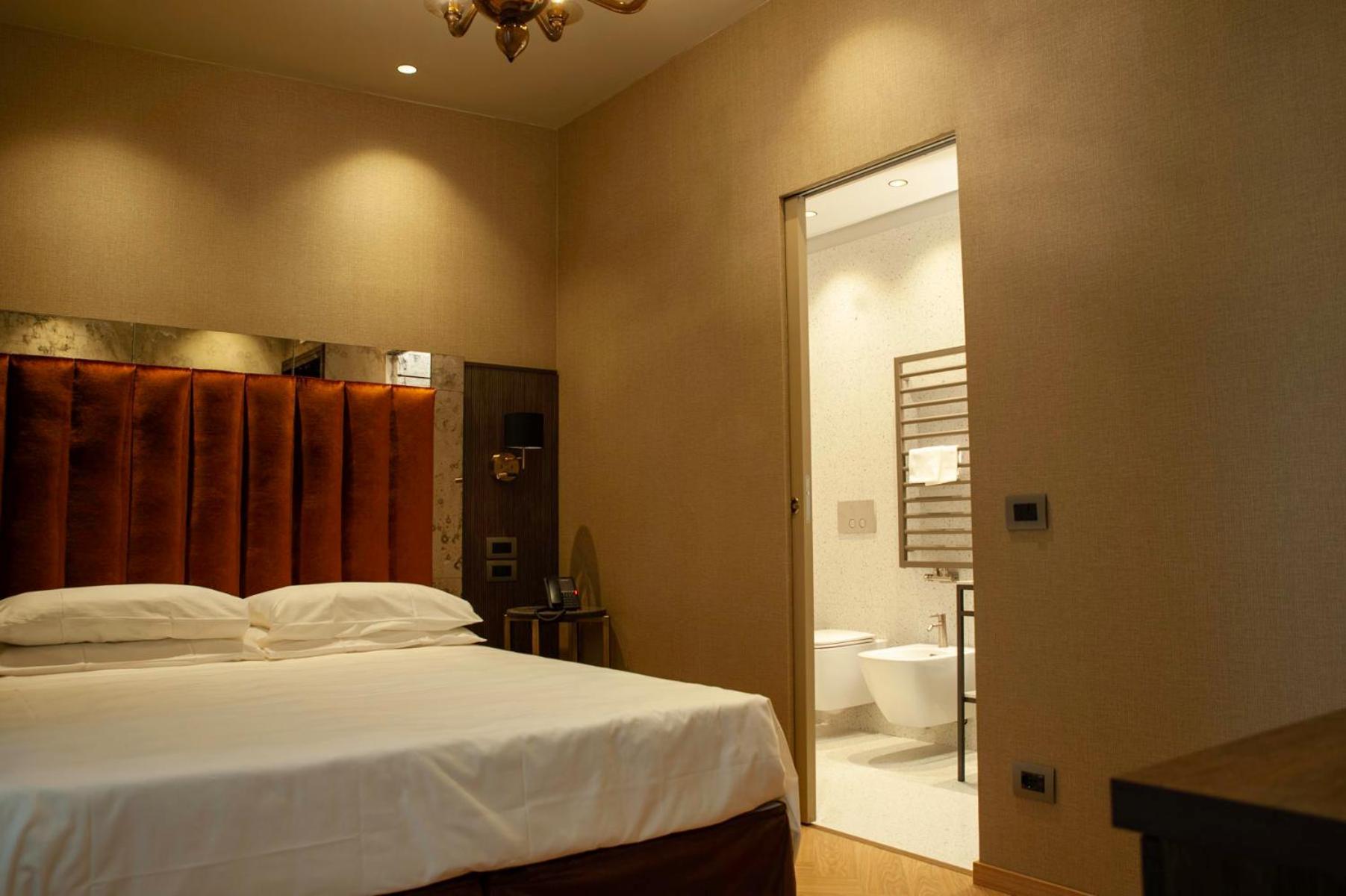 Classic Double or Twin Room
