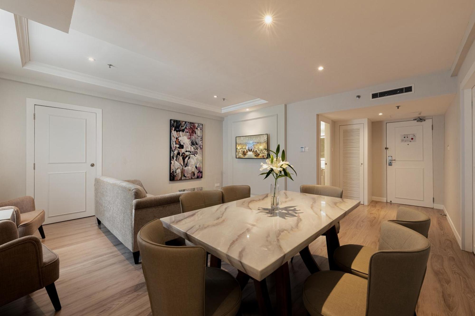 Suite