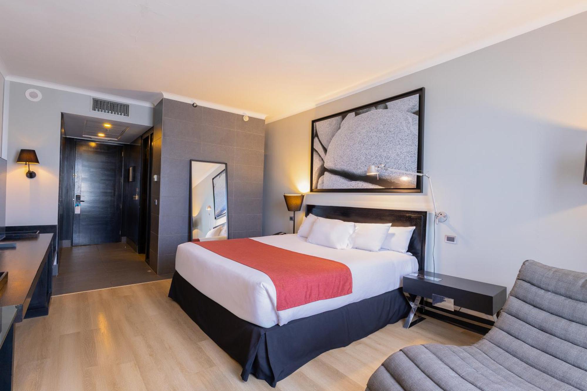 Quarto com Cama King-size e Vista do Jardim - Não Fumantes