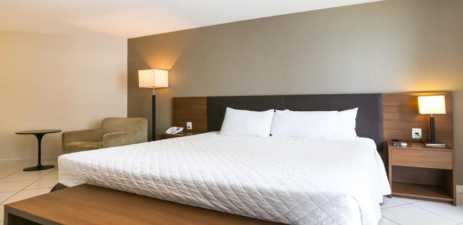 Quarto com Cama King-size - Acessível para Hóspedes com Mobilidade Reduzida