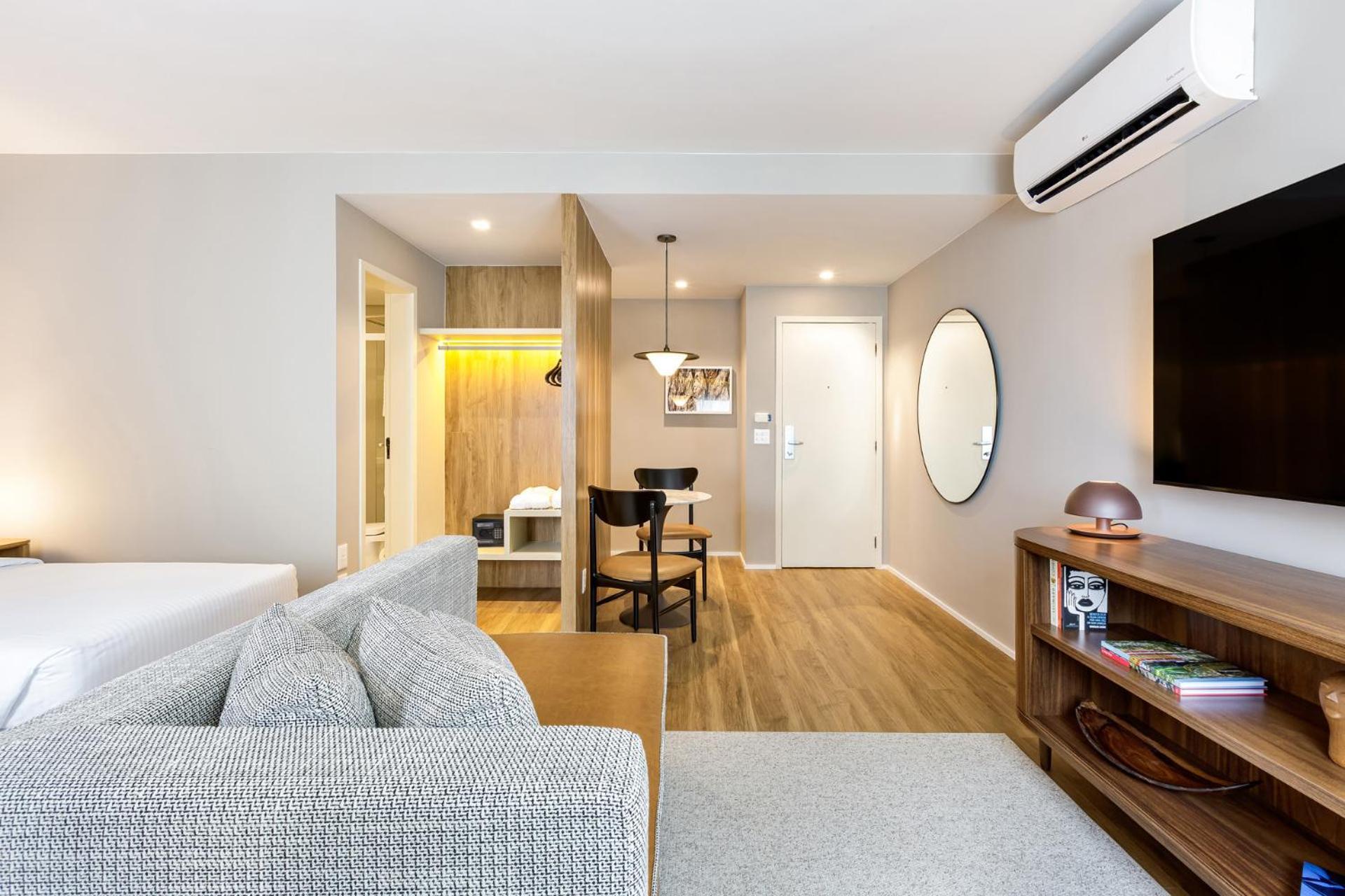 Deluxe Junior Suite