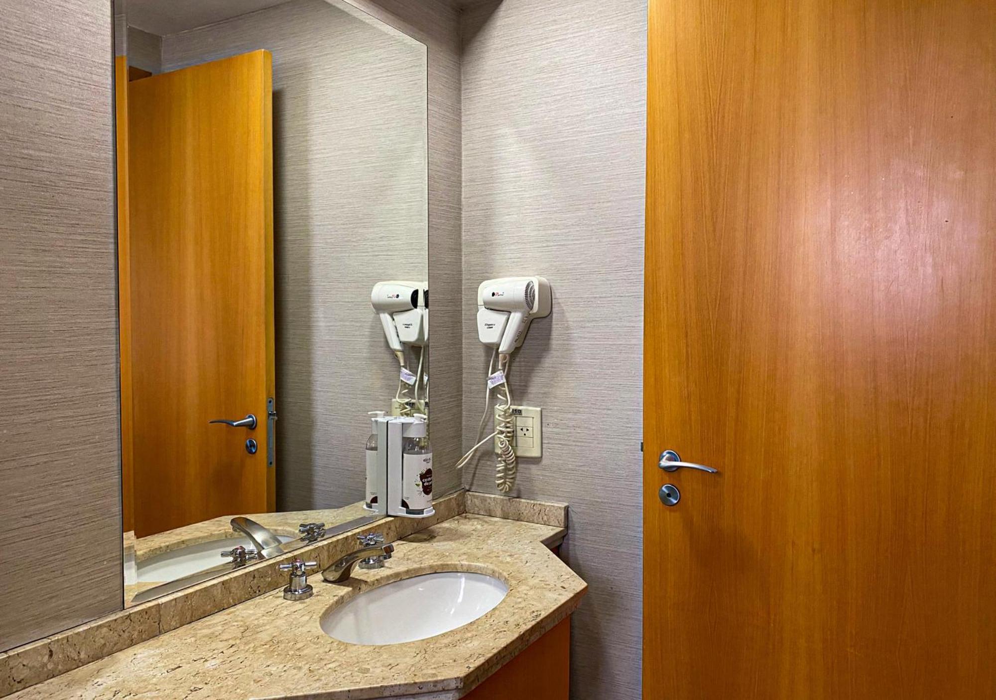 Quarto Duplo Standard