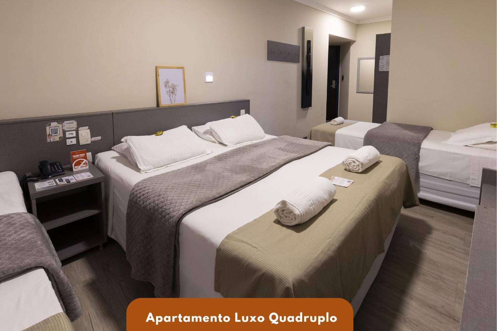Quarto Quádruplo de Luxo