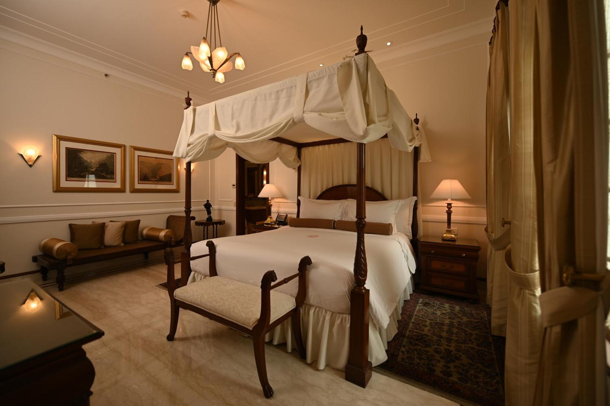 Luxury Suite,1765312388:JPEG
