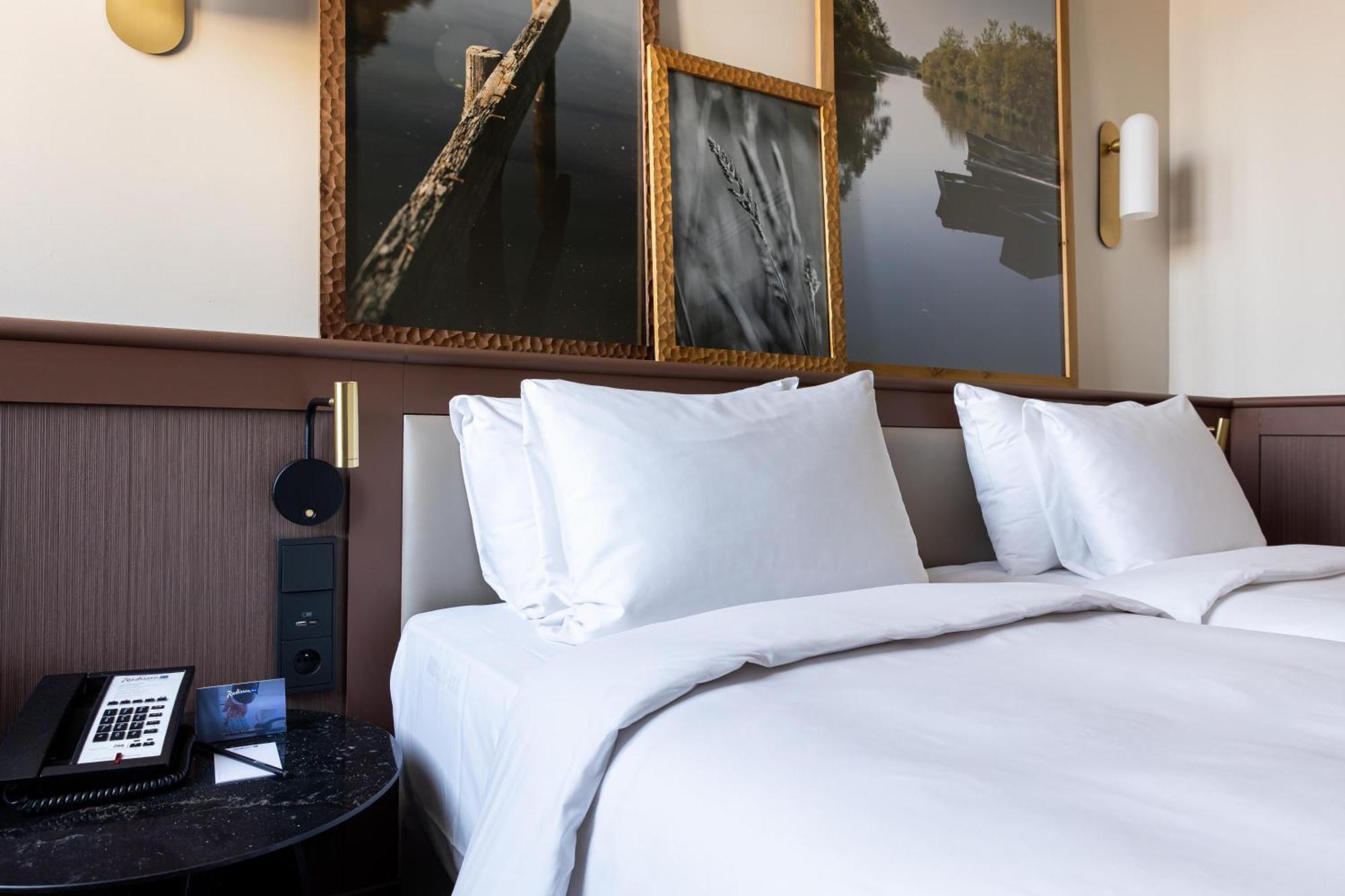 Premium Room,1765324993:JPEG
