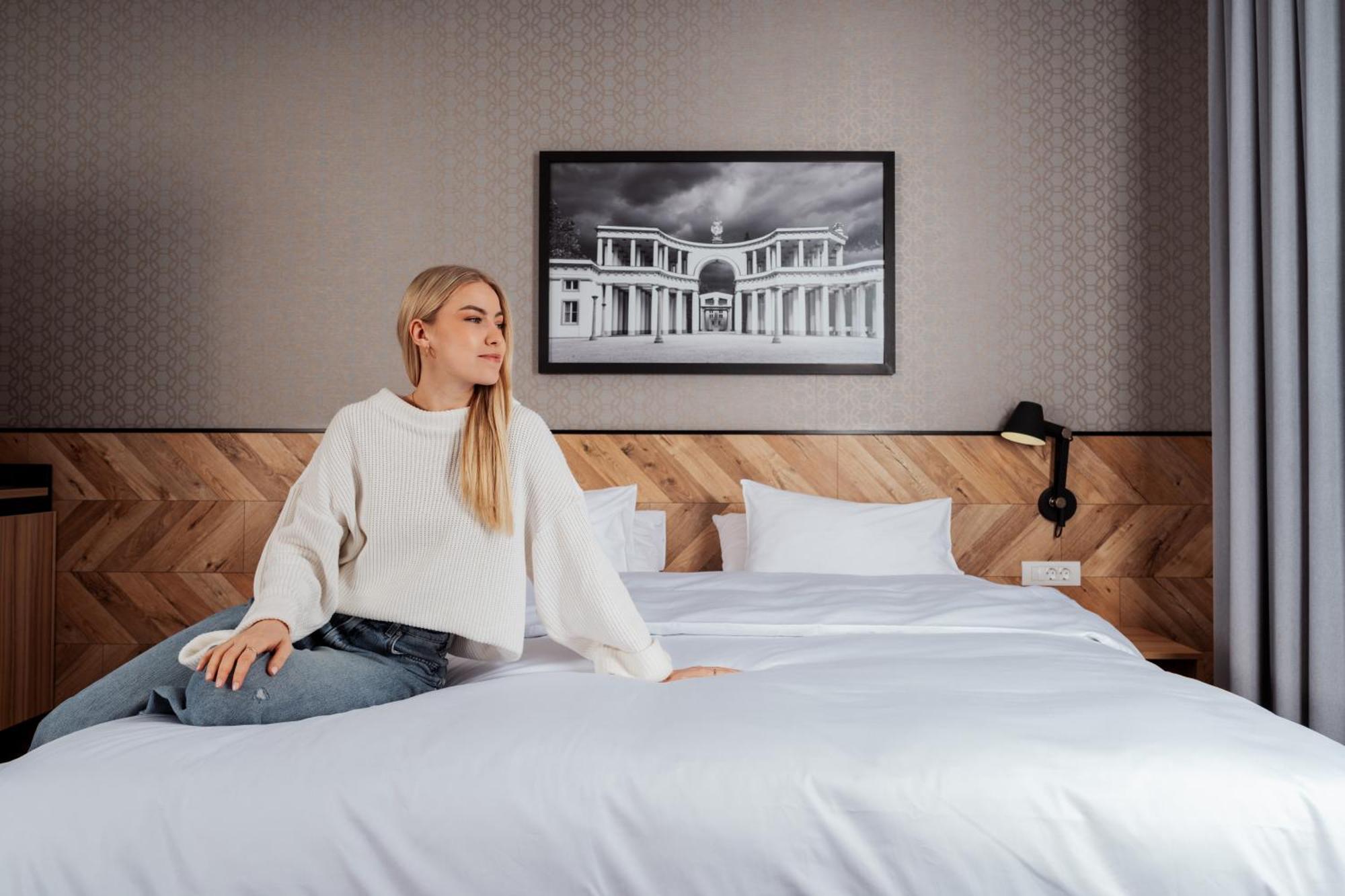 Standard Doppel-/Zweibettzimmer mit Zustellbett