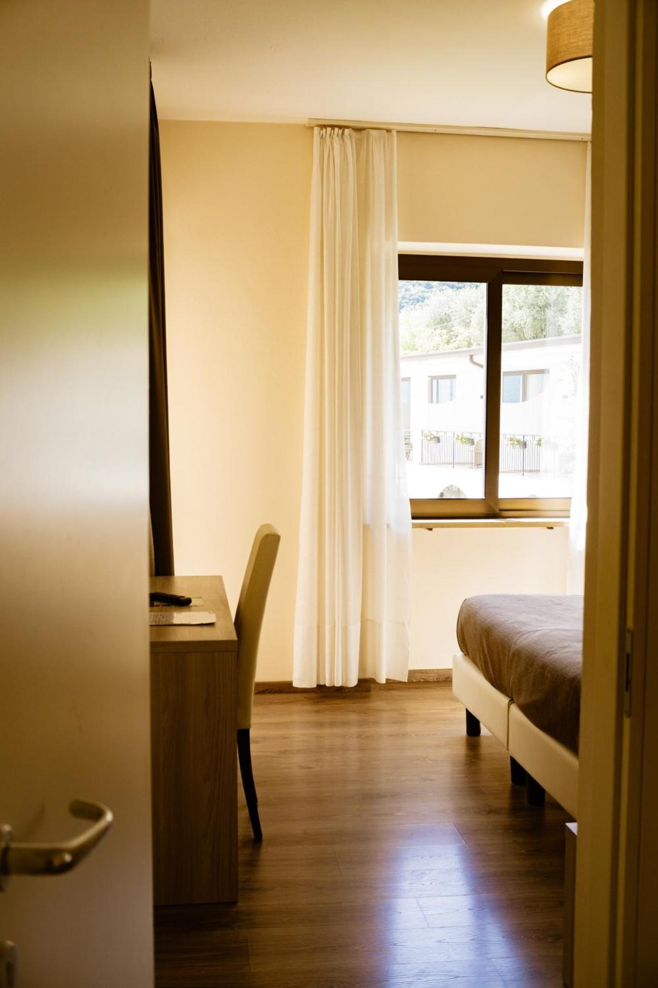 Two Connecting Rooms Annex