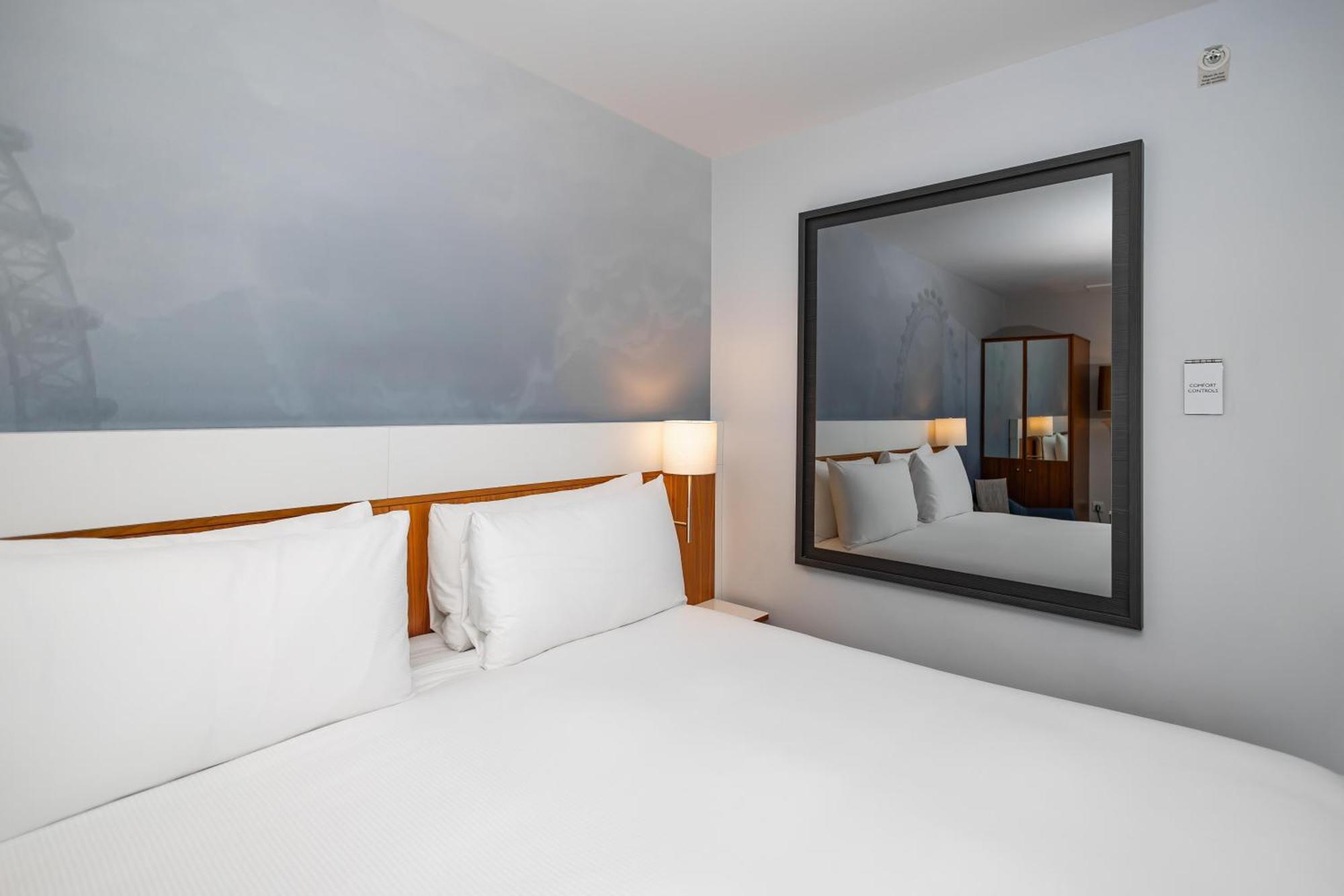 Deluxe King Room,1765849003:JPEG