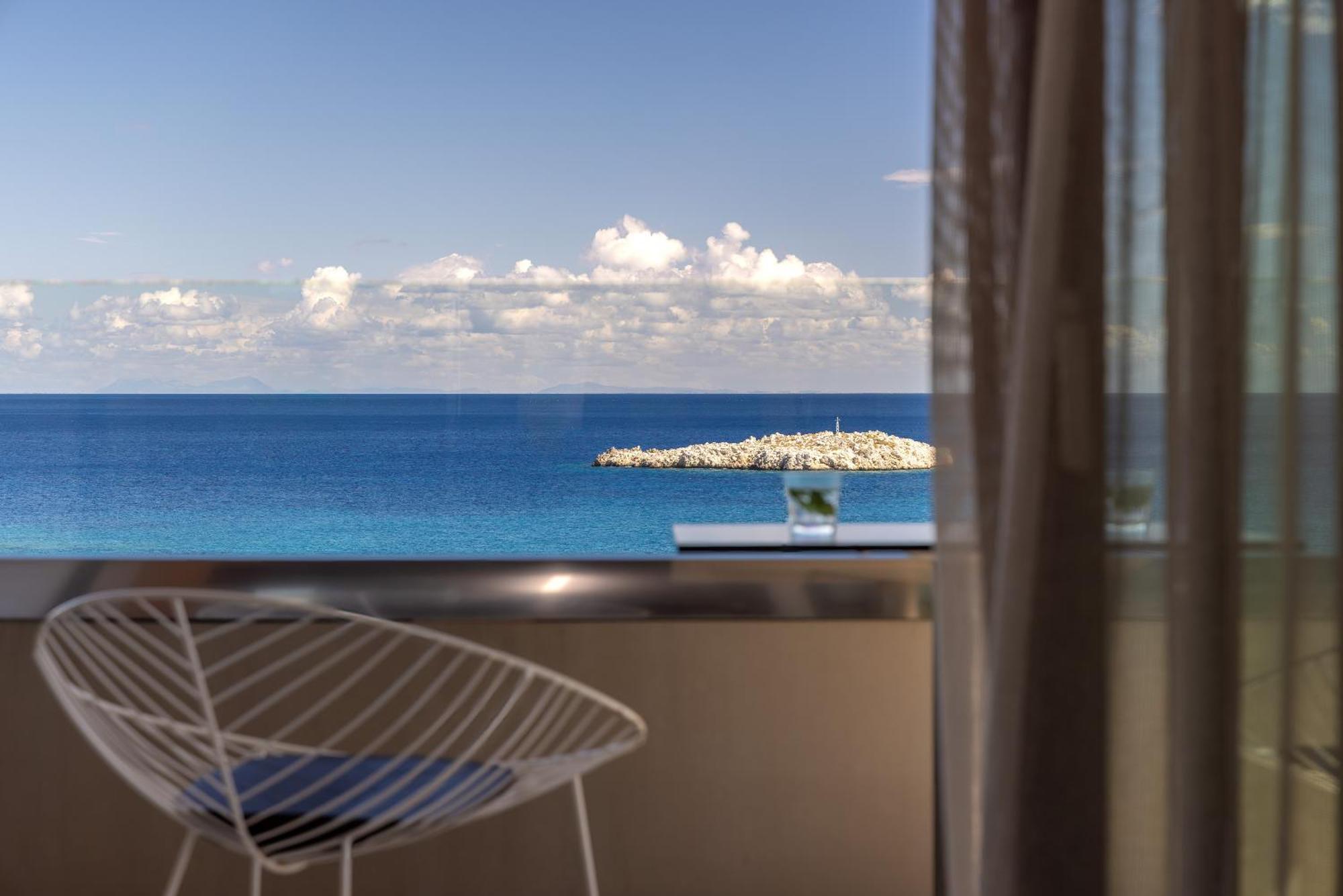 Superior Double or Twin Room Sea View