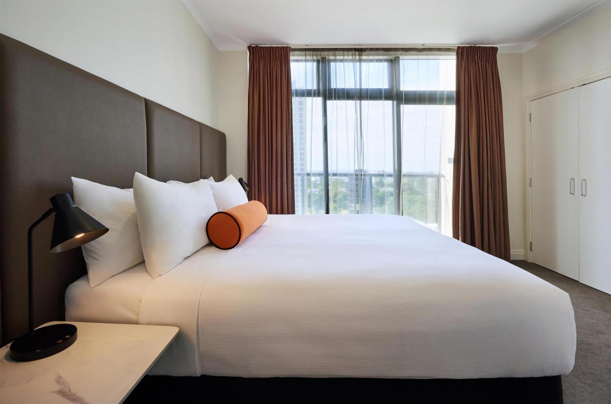 Premier Grand One Bedroom Apartment Balcony
