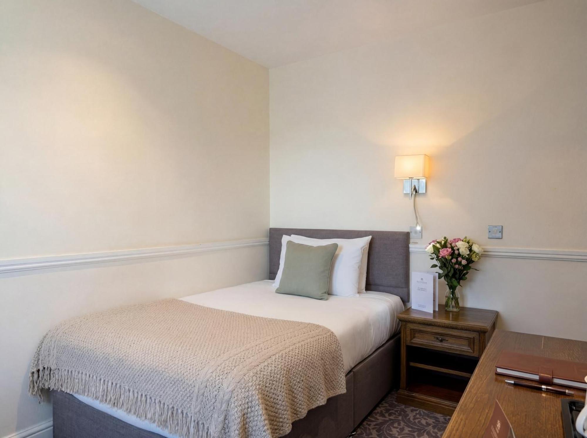 Standard Single Room - Non-Smoking