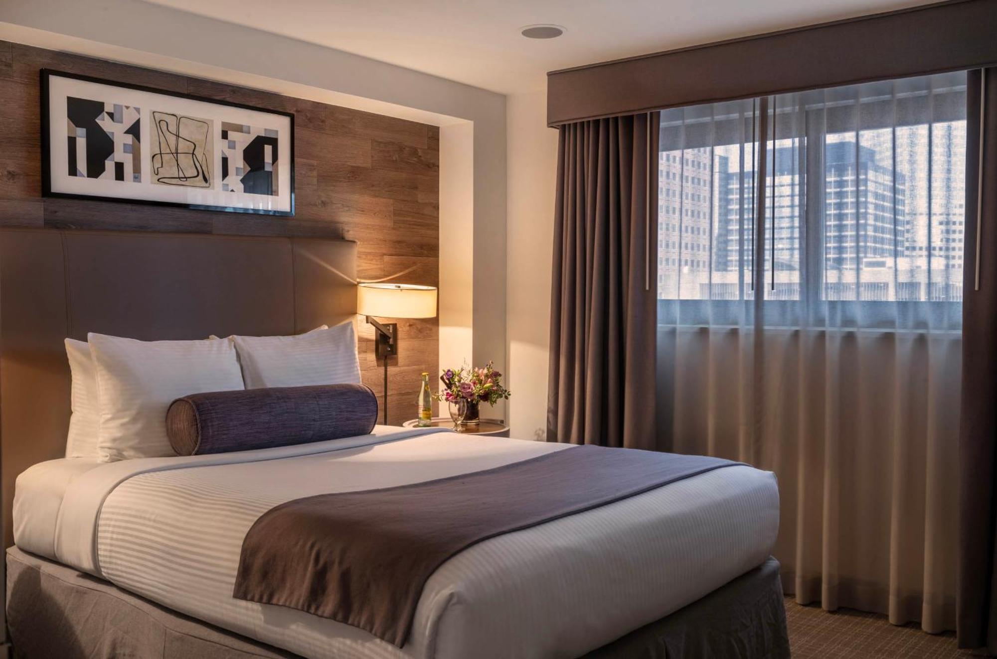 Premier King Suite Balcony