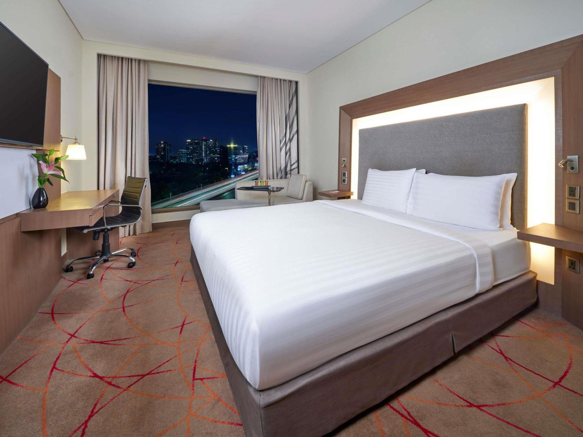 Superior King Room on Food & Beverage Laundry SPA