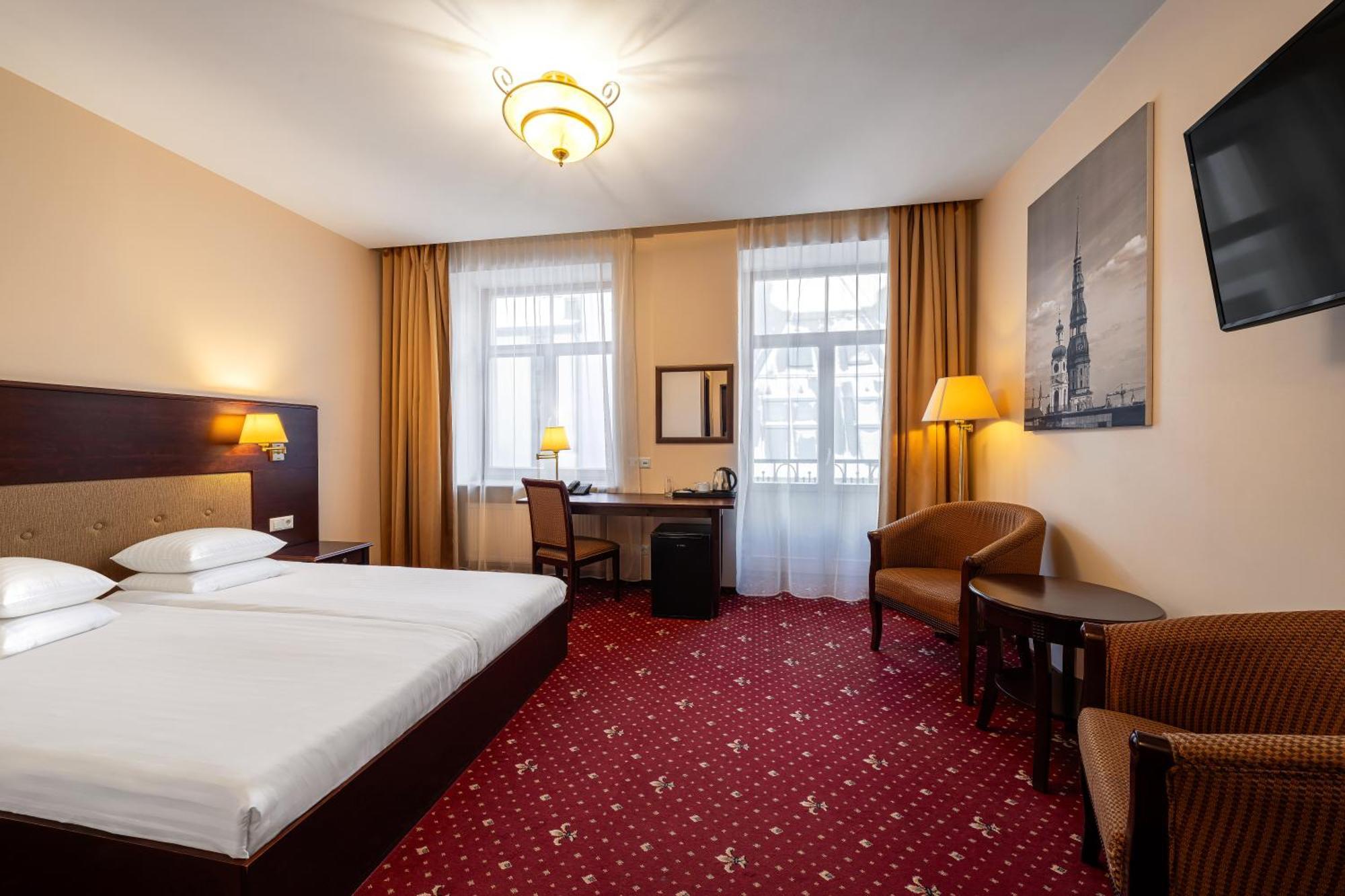 Superior Double Room with Balcony
