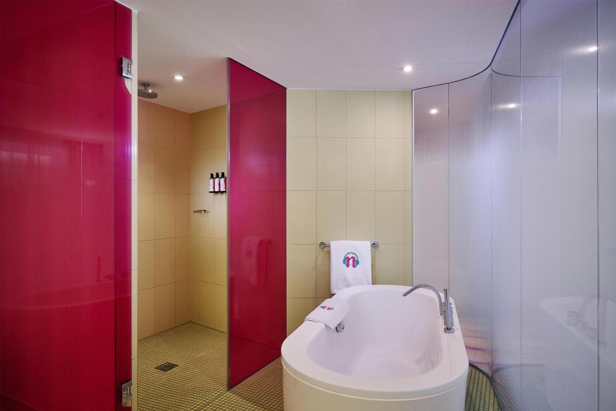 nhow Junior Suite River View