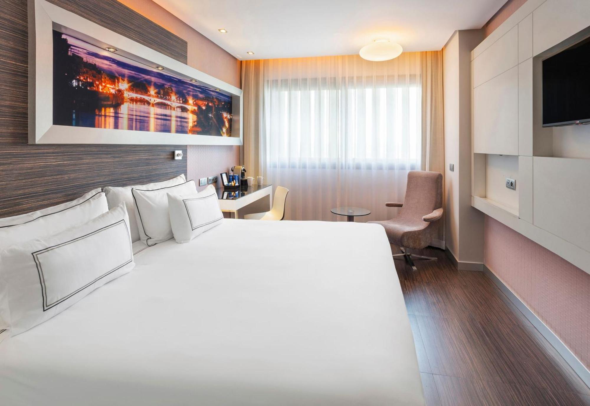 Premium Room,1771704291:JPEG