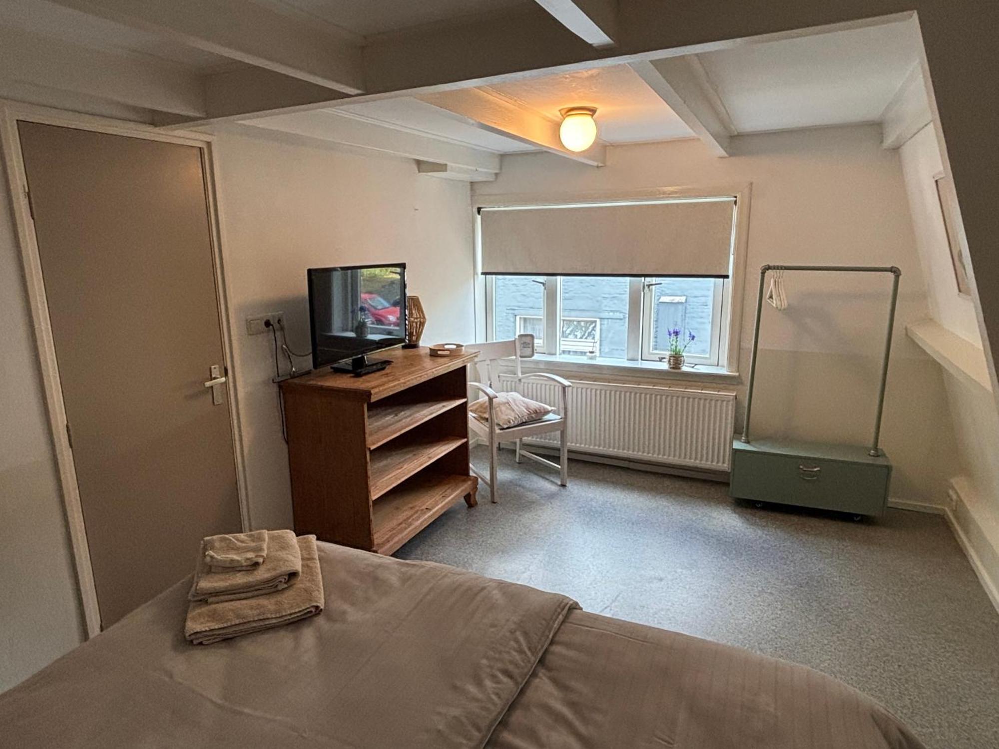 Large Double or Twin Room