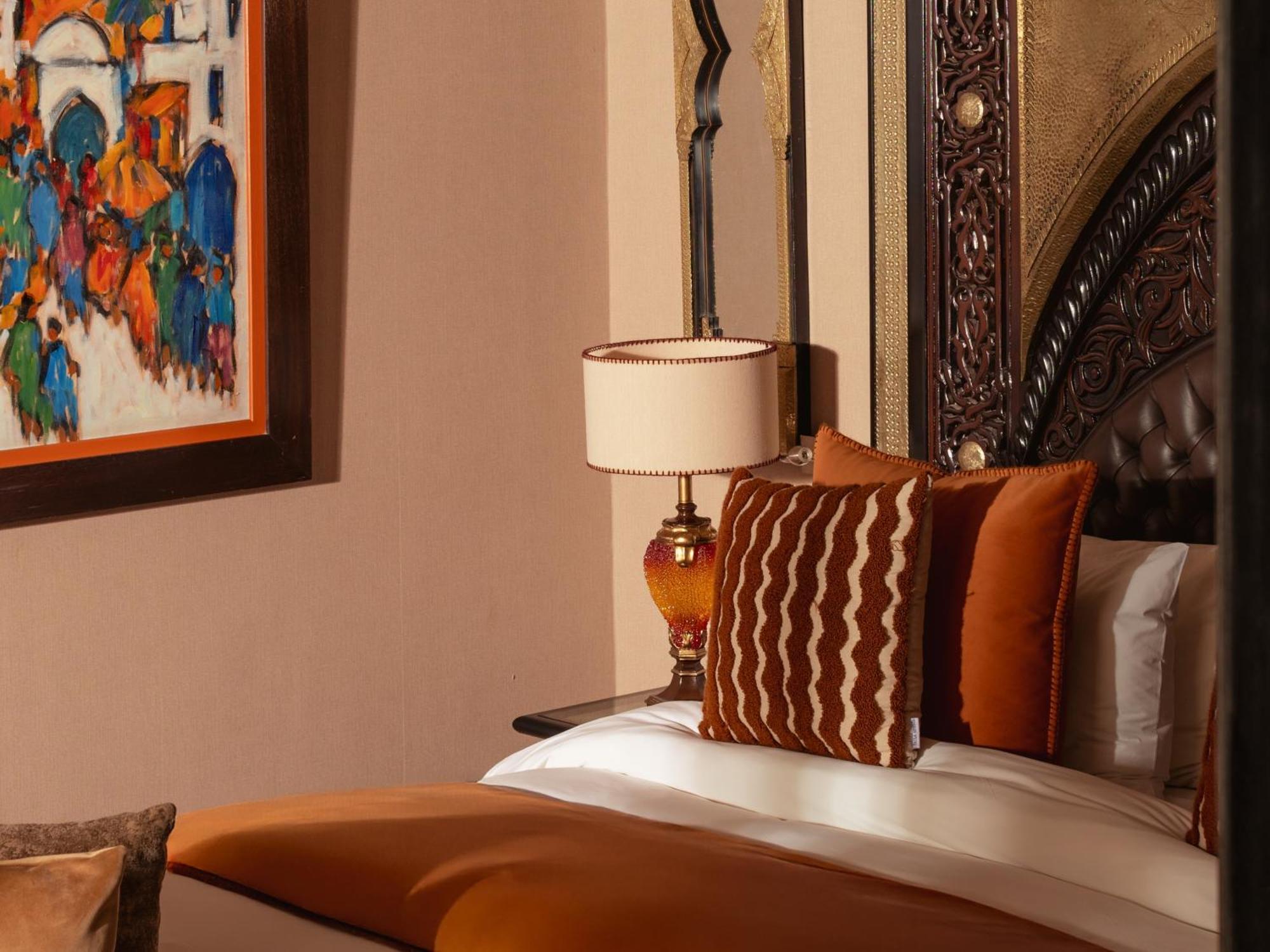 Deluxe Suite with Andalousian Patio