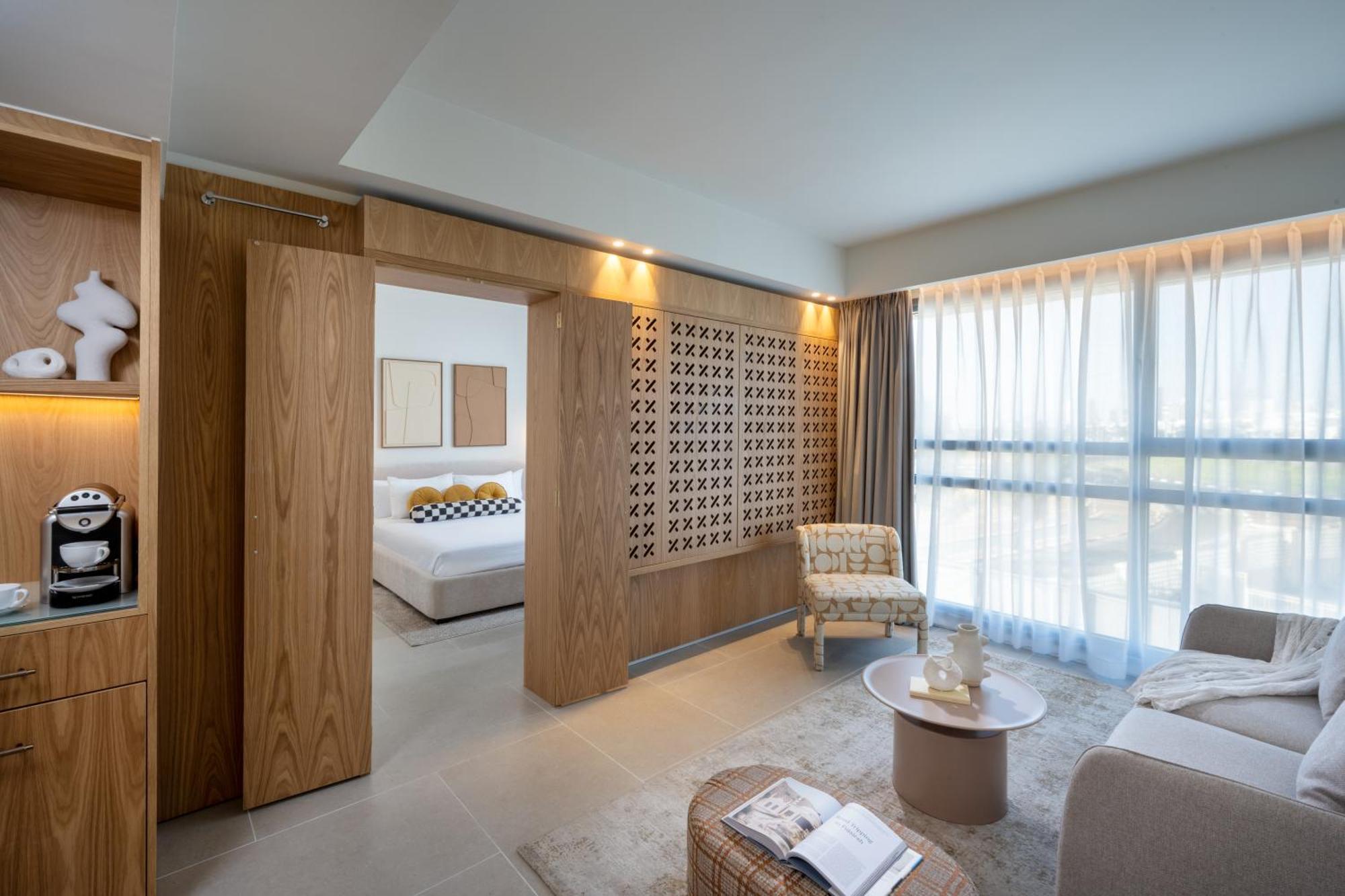 Junior Suite (2 Adults)
