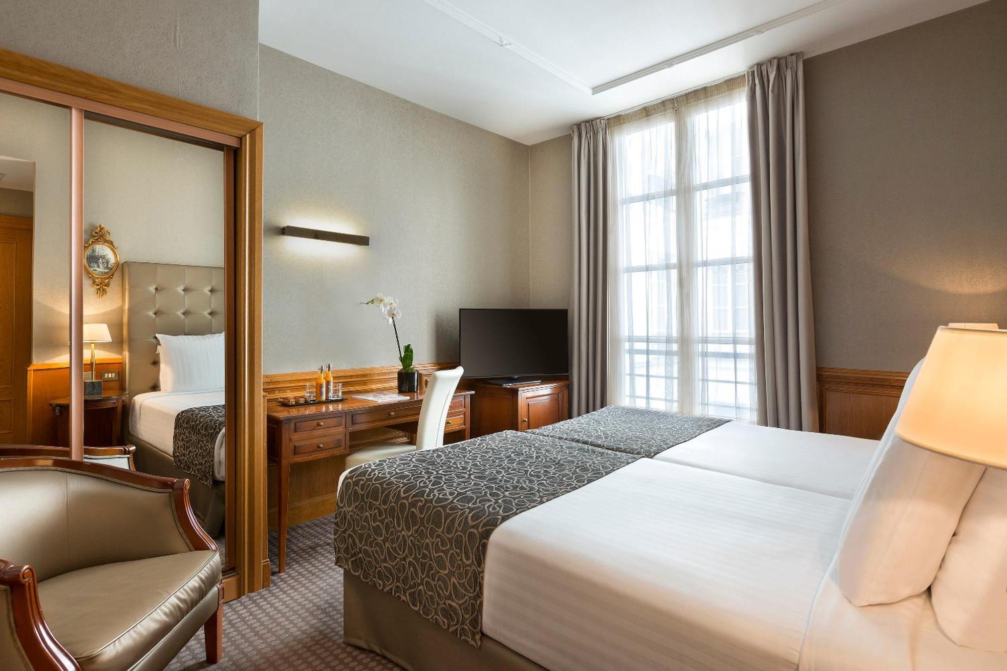 Quarto Melia com 2 Camas de Solteiro