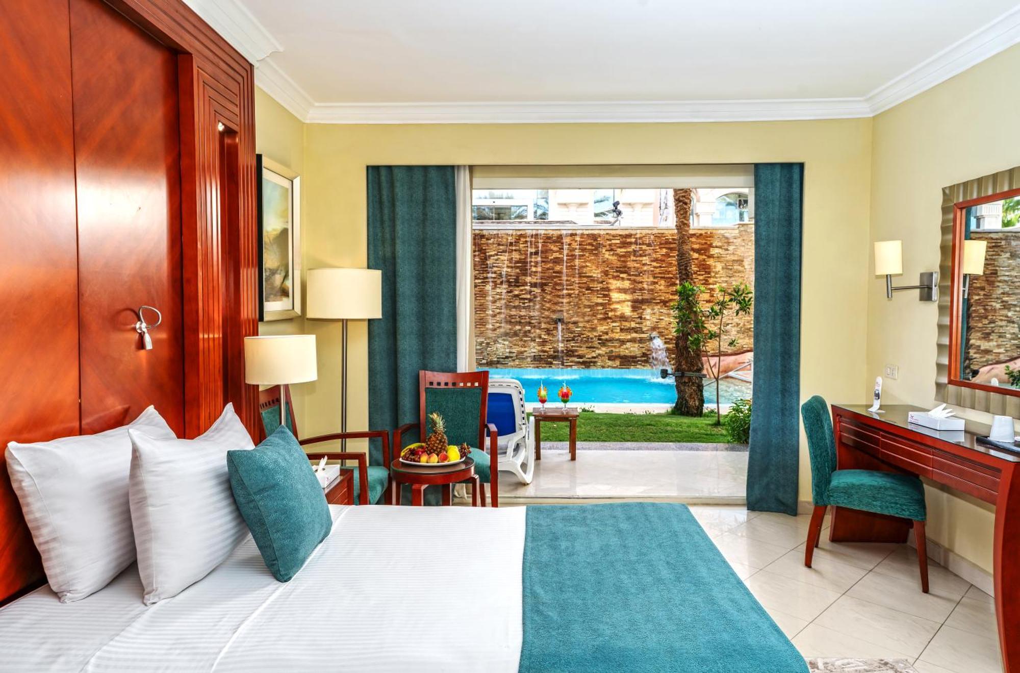 Pool view room