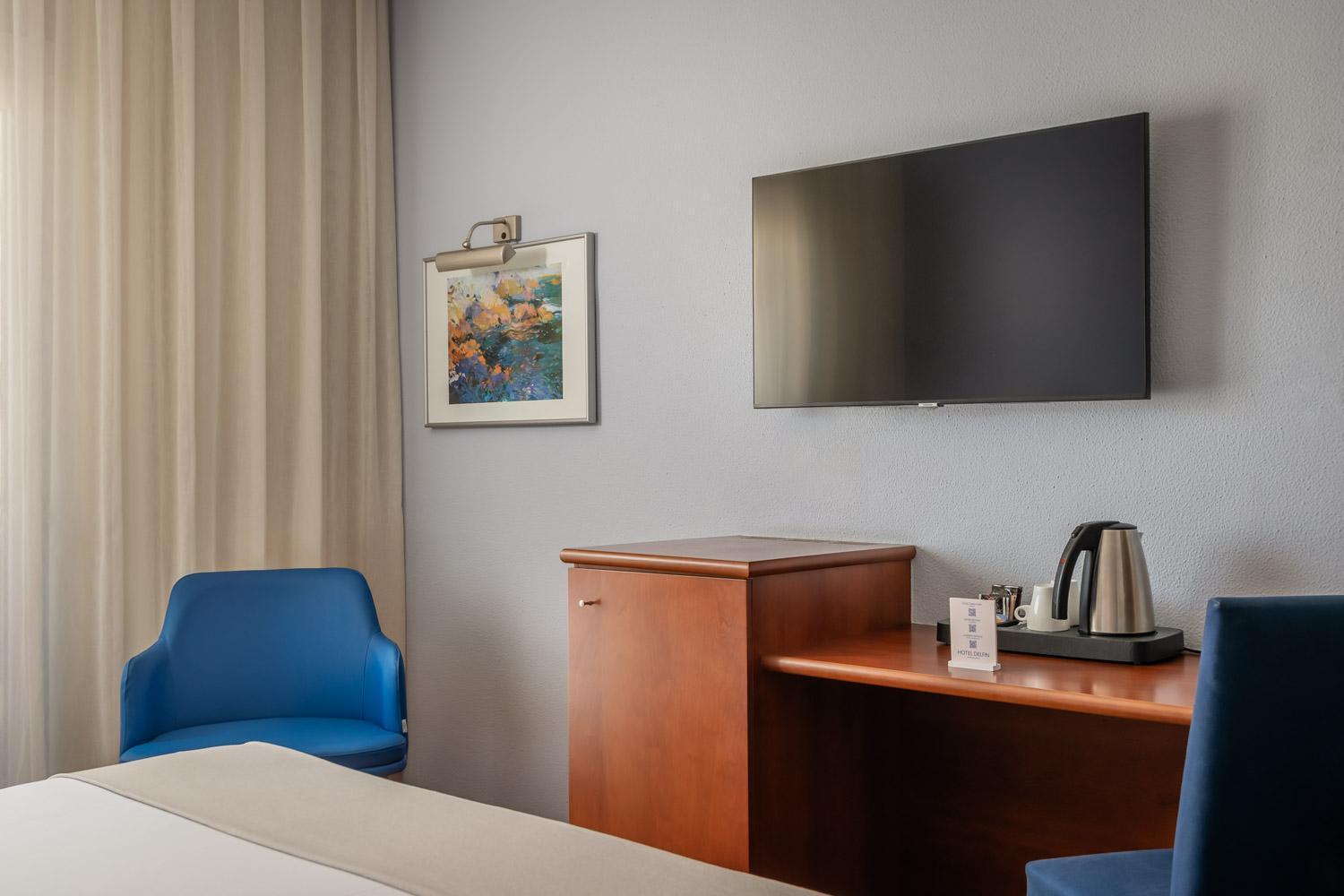 Two-Bedroom Suite Sofa Bed