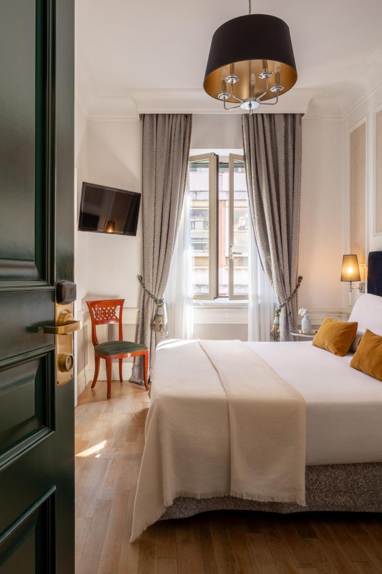 Classic Double Room,1773678744:JPEG